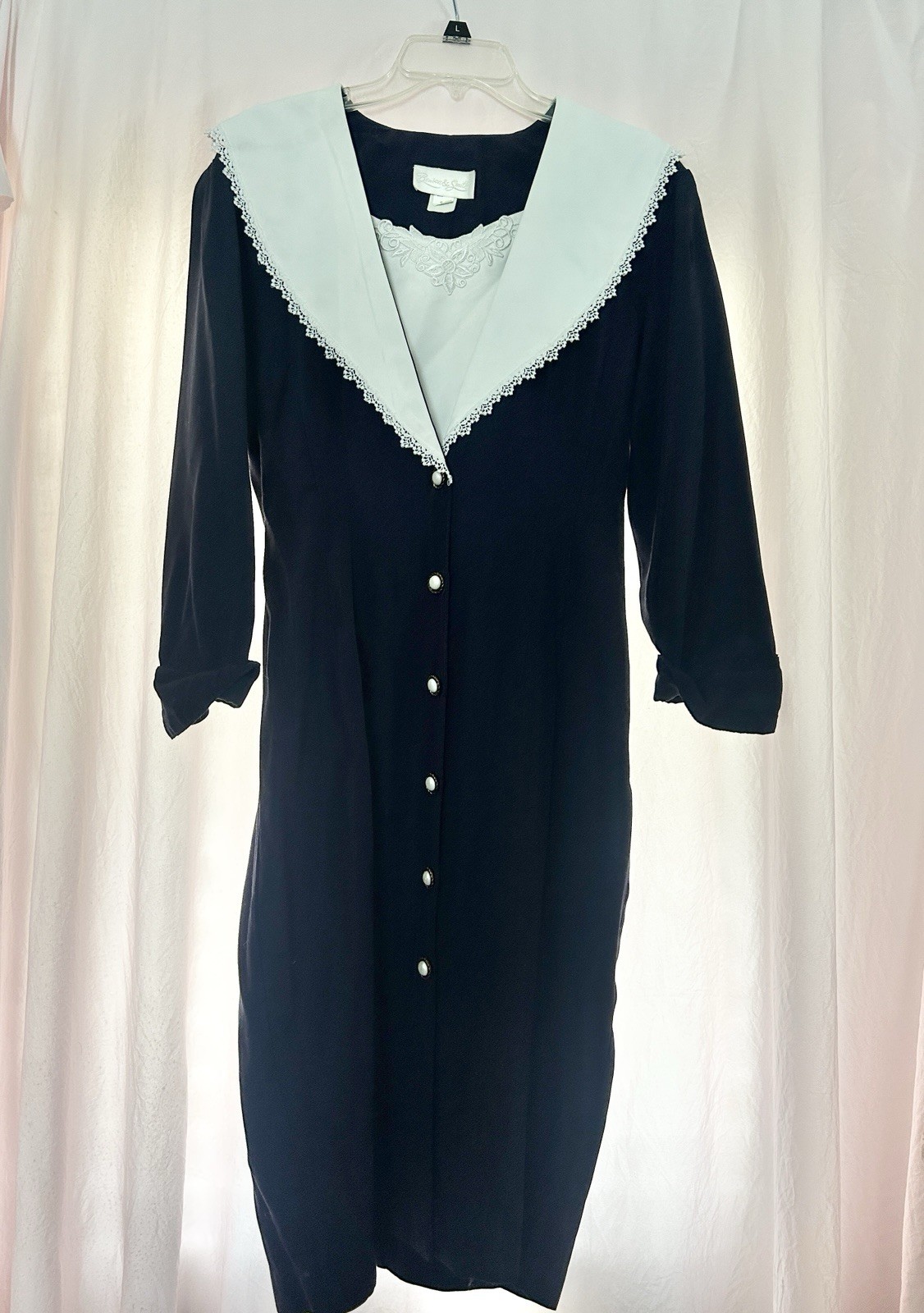 Vintage Benson Smith navy blue dress Lace Trim Pearl Buttons