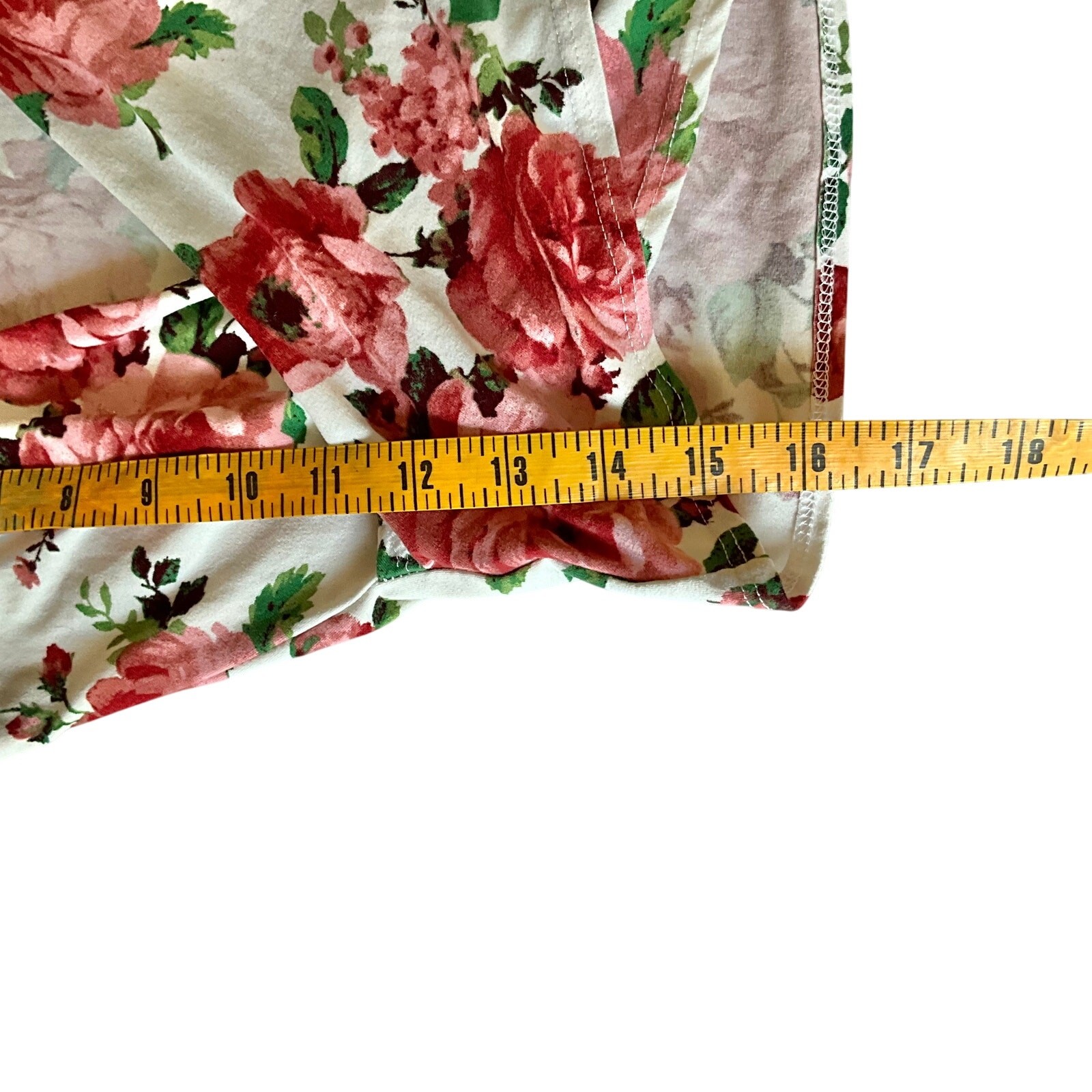 Rue21 Floral Wrap Crop Top: Y2K, 2000s