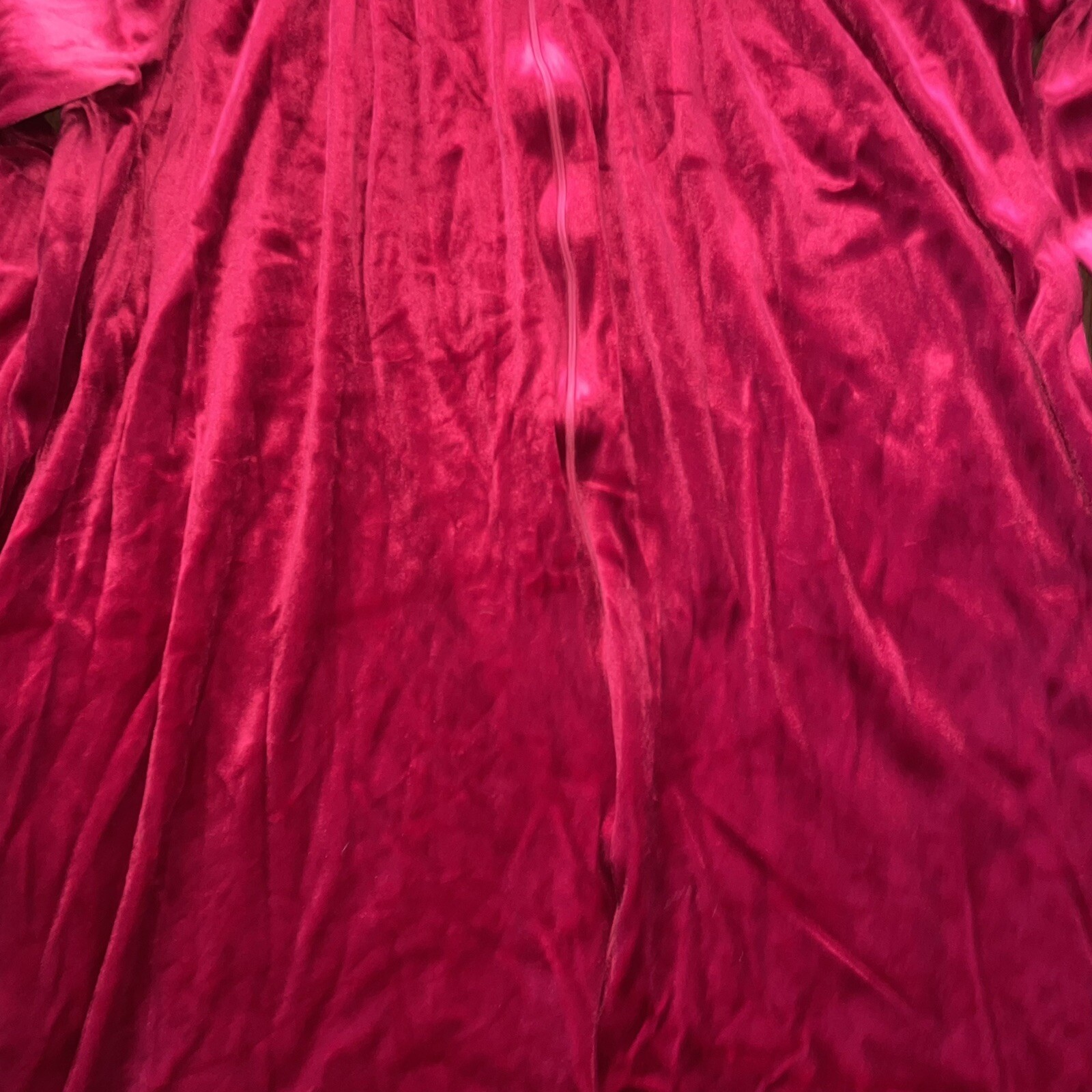 VTG Made In USA L Large Velvet Red Zip Front Robe Housecoat It’s A Charm Women