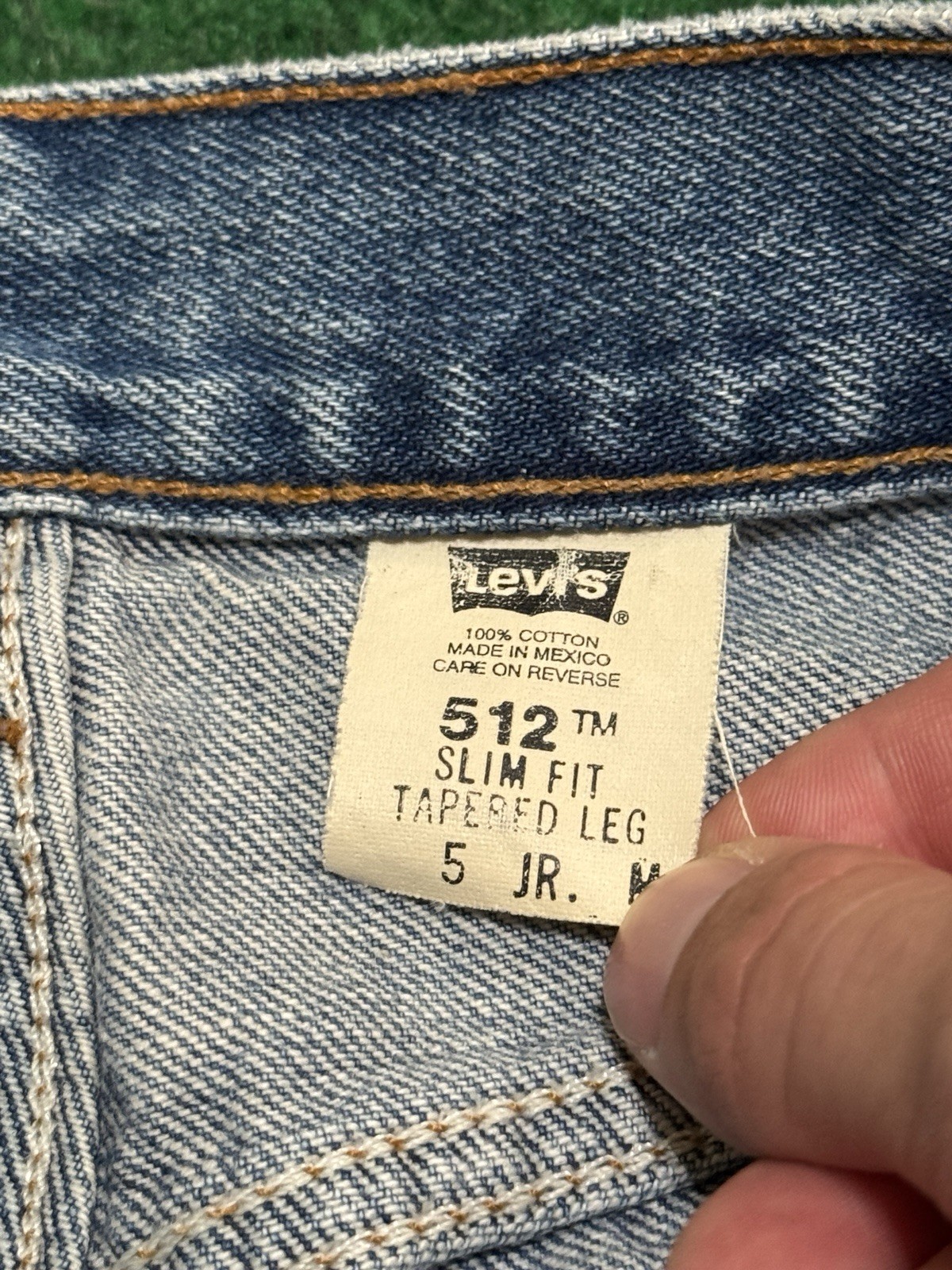 Vintage Levi’s 512 Slim Taper Womens 5 Jr 26×31 Light Wash Y2K 90s Denim Jeans