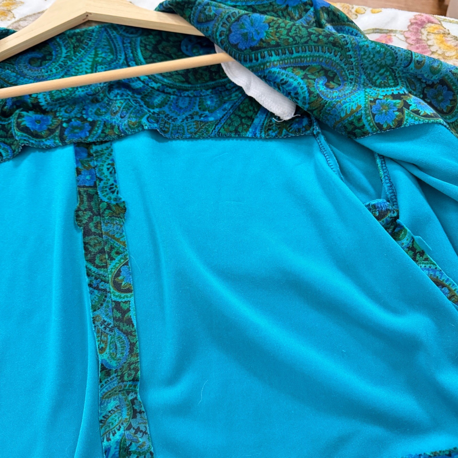 Vtg Jacket Artsy Paisley Velvet Handmade Cropped Peacock Boho 70s 80s Teal Blue