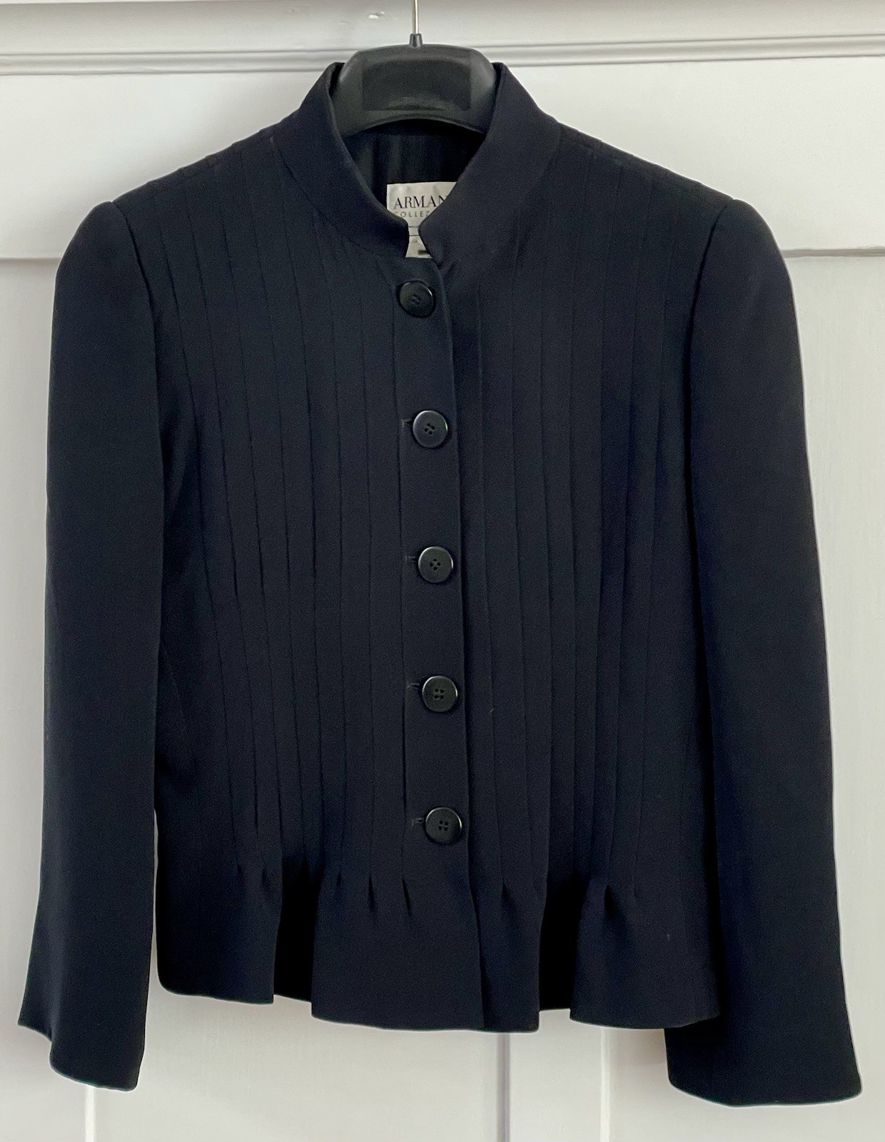 Vintage Giorgio Armani Le Collezioni black Silk Cady Cropped Jk Sz6 Madein Italy