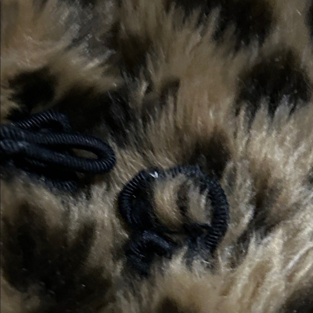 70s Vintae Donny Brooks USA Union Made Wool Black Coat & Faux Cheetah Lined 12