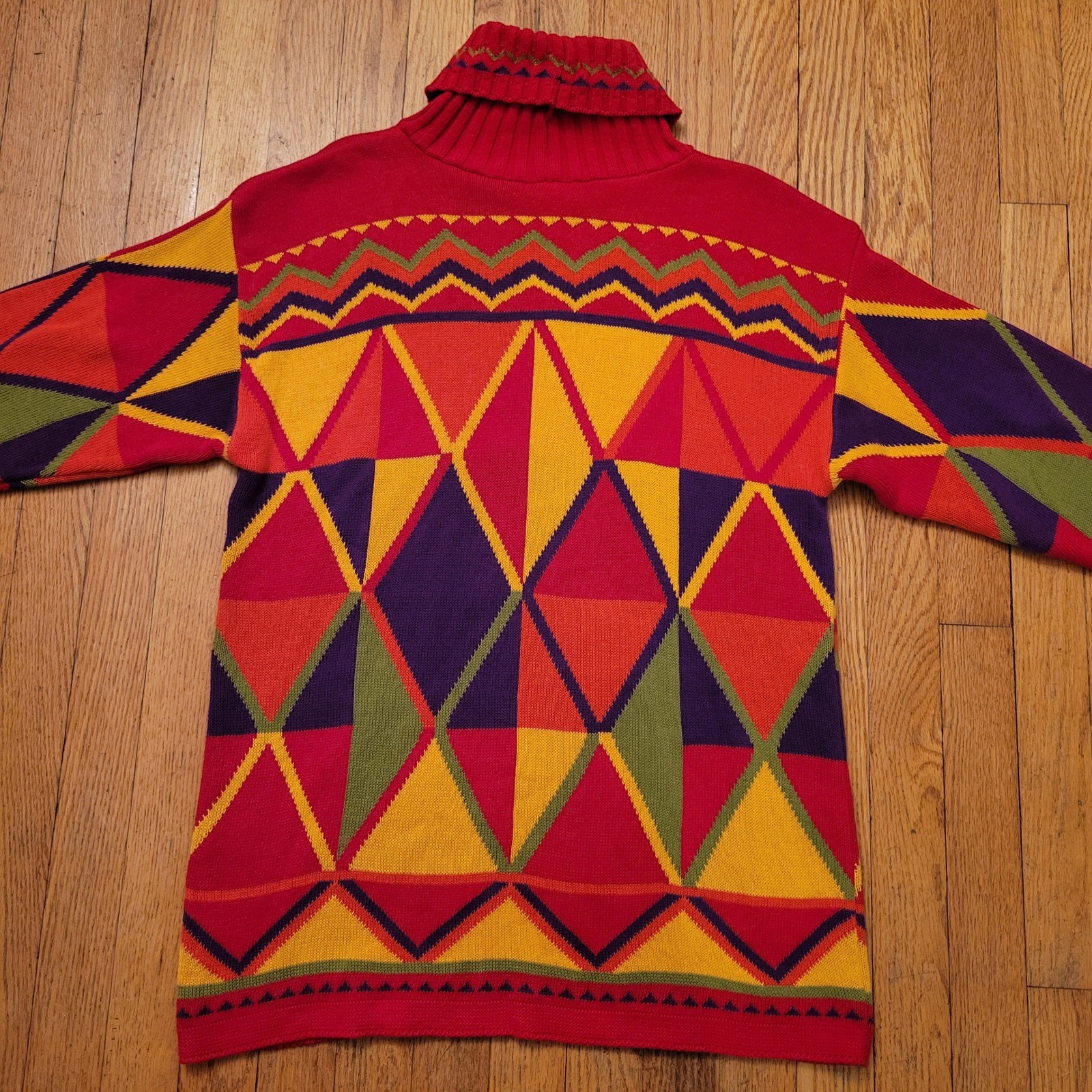 Della McKain Vintage Geometric Turtleneck Sweater Red Multicolor USA L