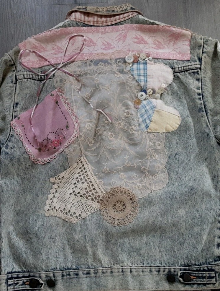 VTG Denim & Old Lace Embellished Jacket Embroidery Boho Chic Cottagecore M-L