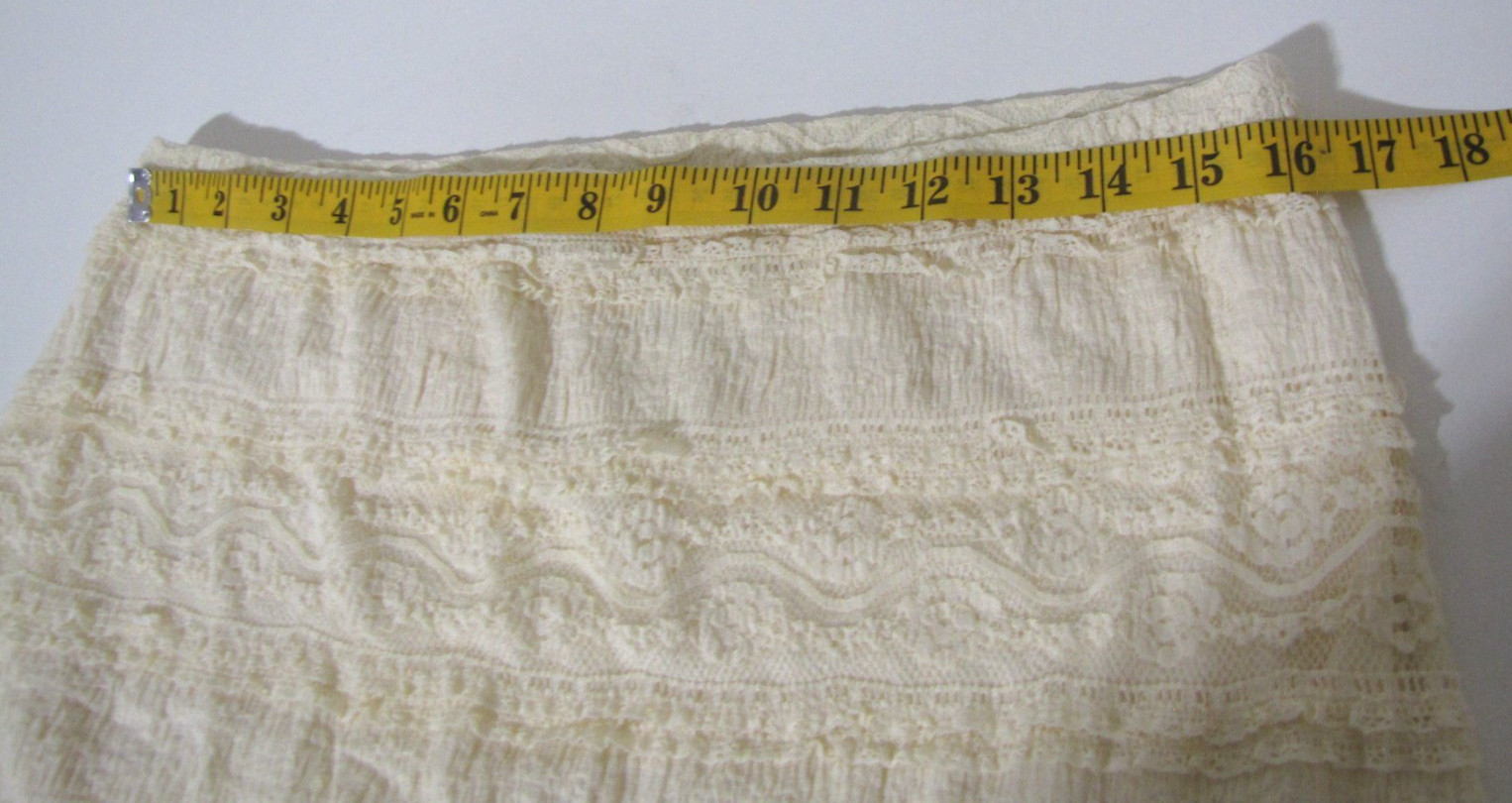 NWT Y2K MAX Studio cream Cupcake-Lace Straight Maxi Skirt Lined Stretch Wm. M/L
