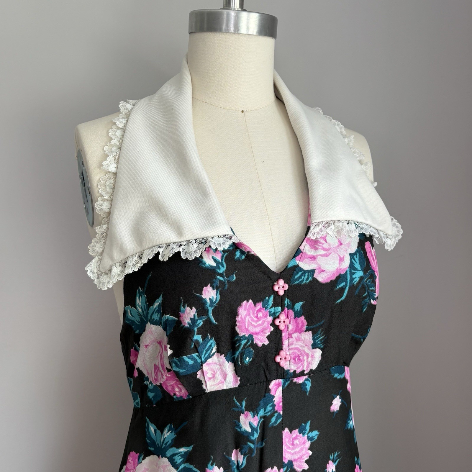 Vintage 70s Backless Halter Style Roses Palazzo Pants Bellbottoms Jumpsuit XS/S