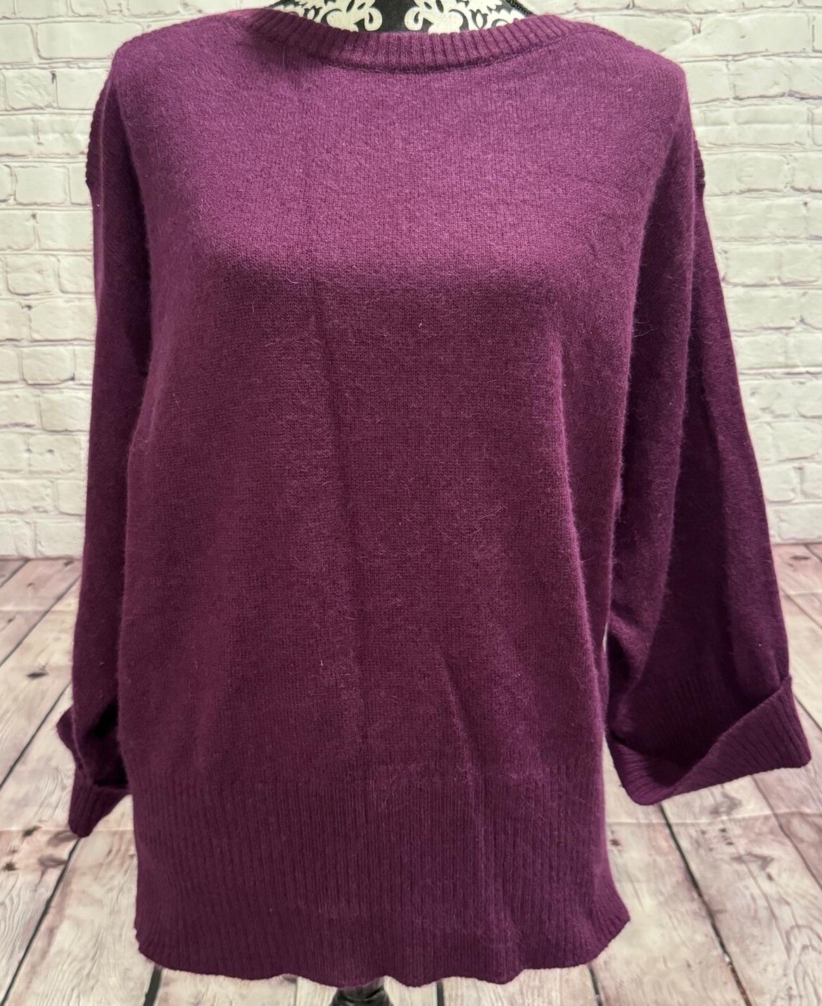 VTG 90’s Women’s Made in Israel Burgundy Lambswool / Angora Pullover Sweater 14