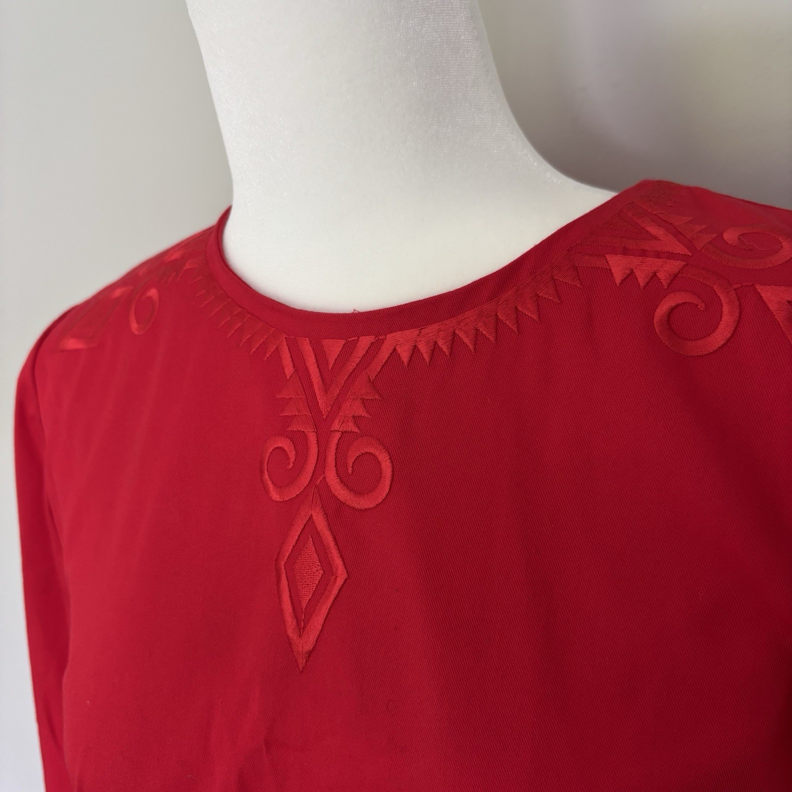 Vintage 80s Classic by Leslie Fay Red Long Sleeve Embroidered Sheath Dress-Sz 10