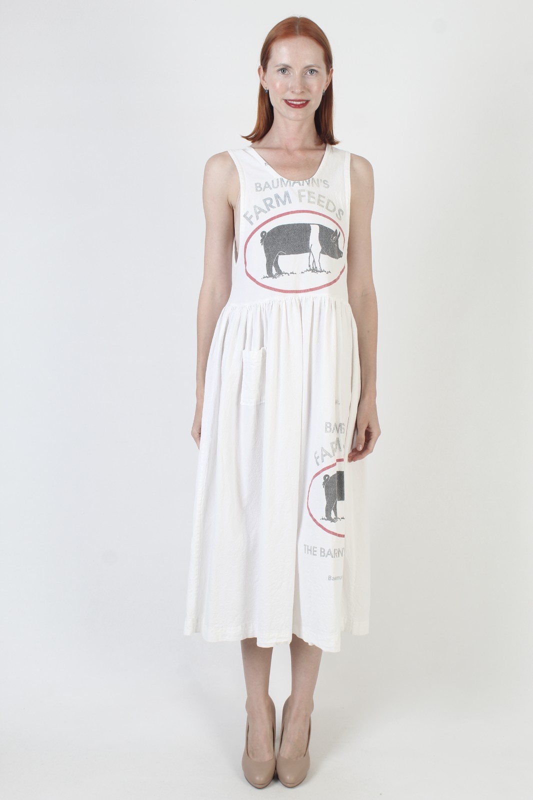 Vtg Baumanns Farm Feed Sack Dress Flour Grain Wht Country Apron Barn Pinafore