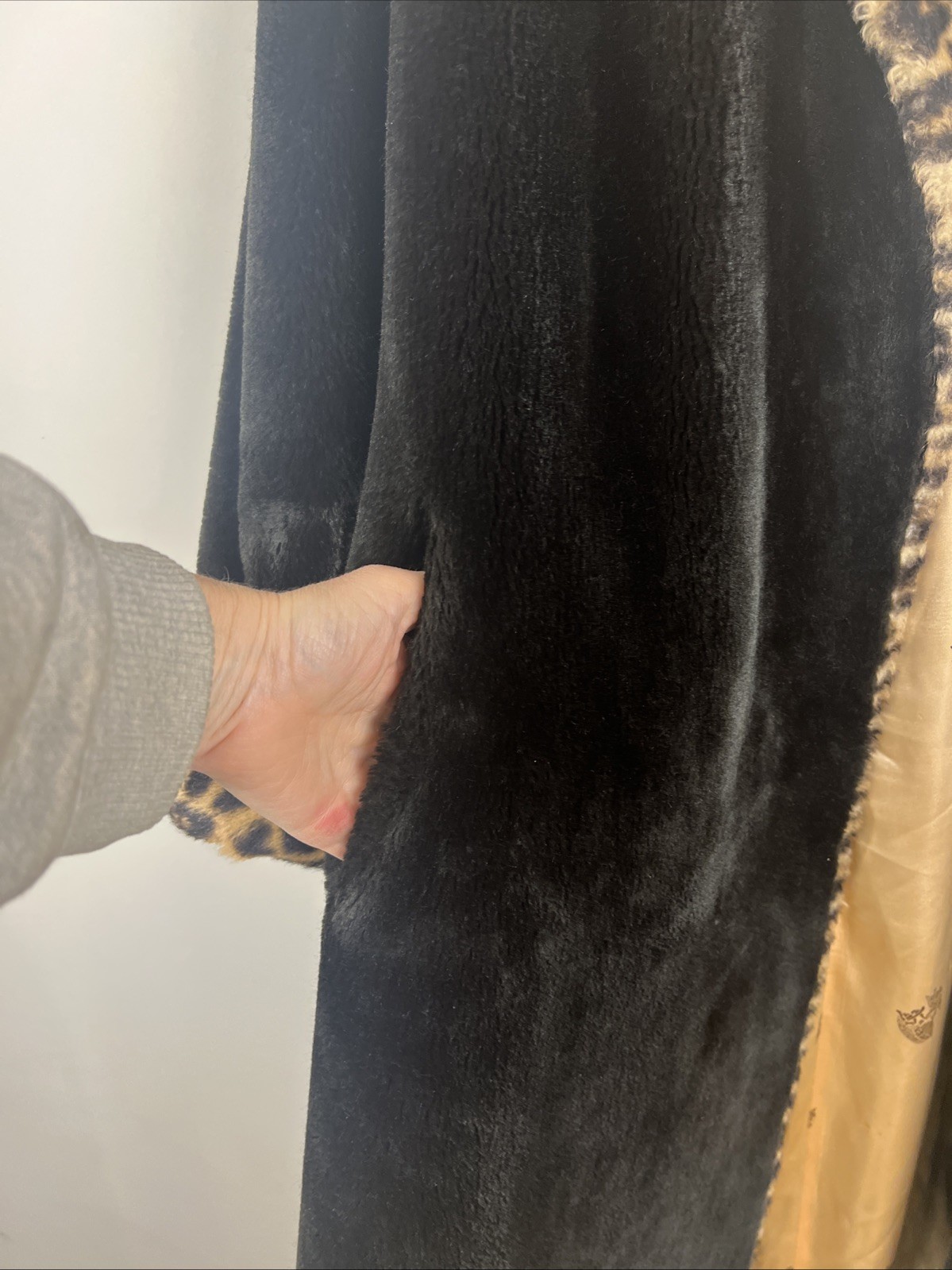 Vintage Borgana Deluxe Faux Fur Coat Black Leopard Print Collar Cuffs Mid Length