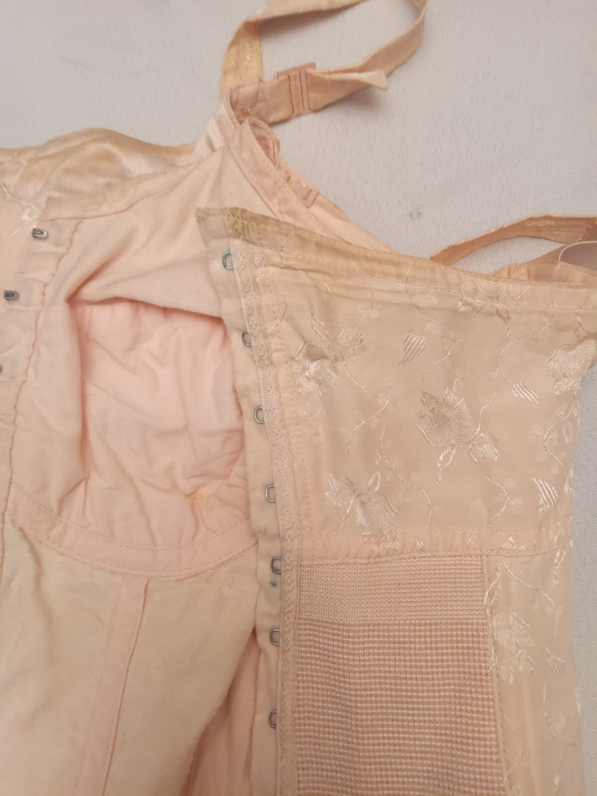 1940s 1950s Vintage Shape wear Girdle And Courset, Pink Floral Undergarments