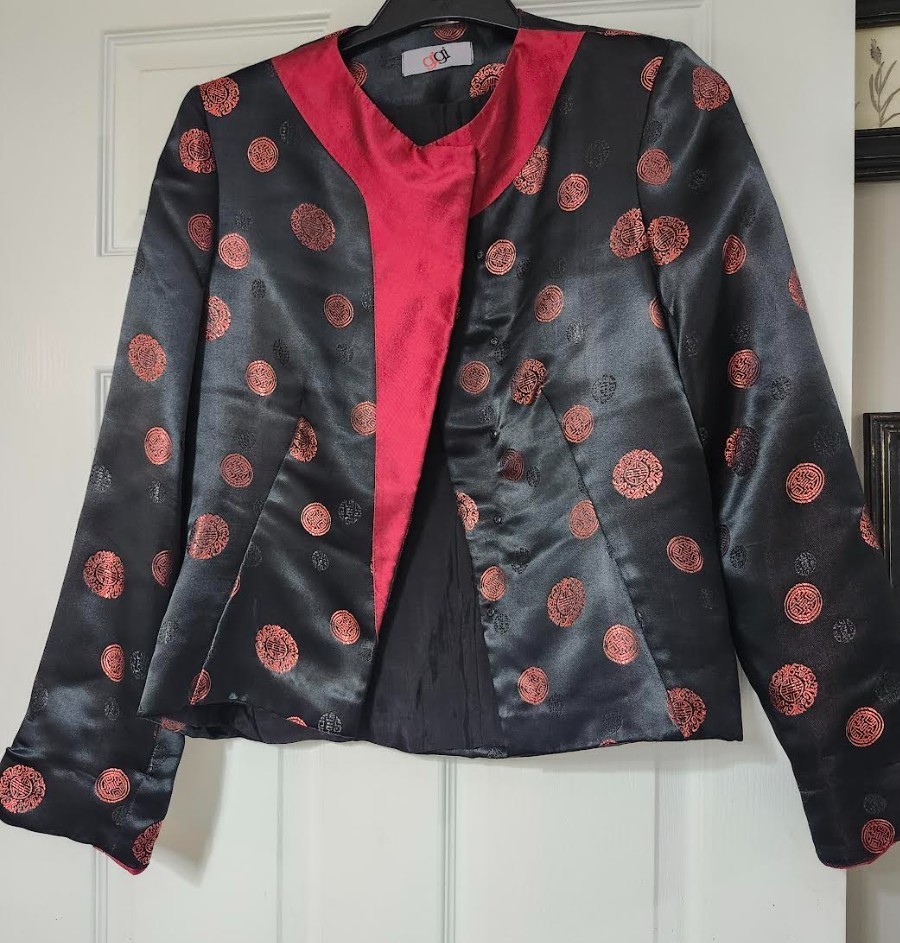VTG 80’s does 30s Inspired Red Black Satin Brocade Asian Motif Jacket S M Gigi