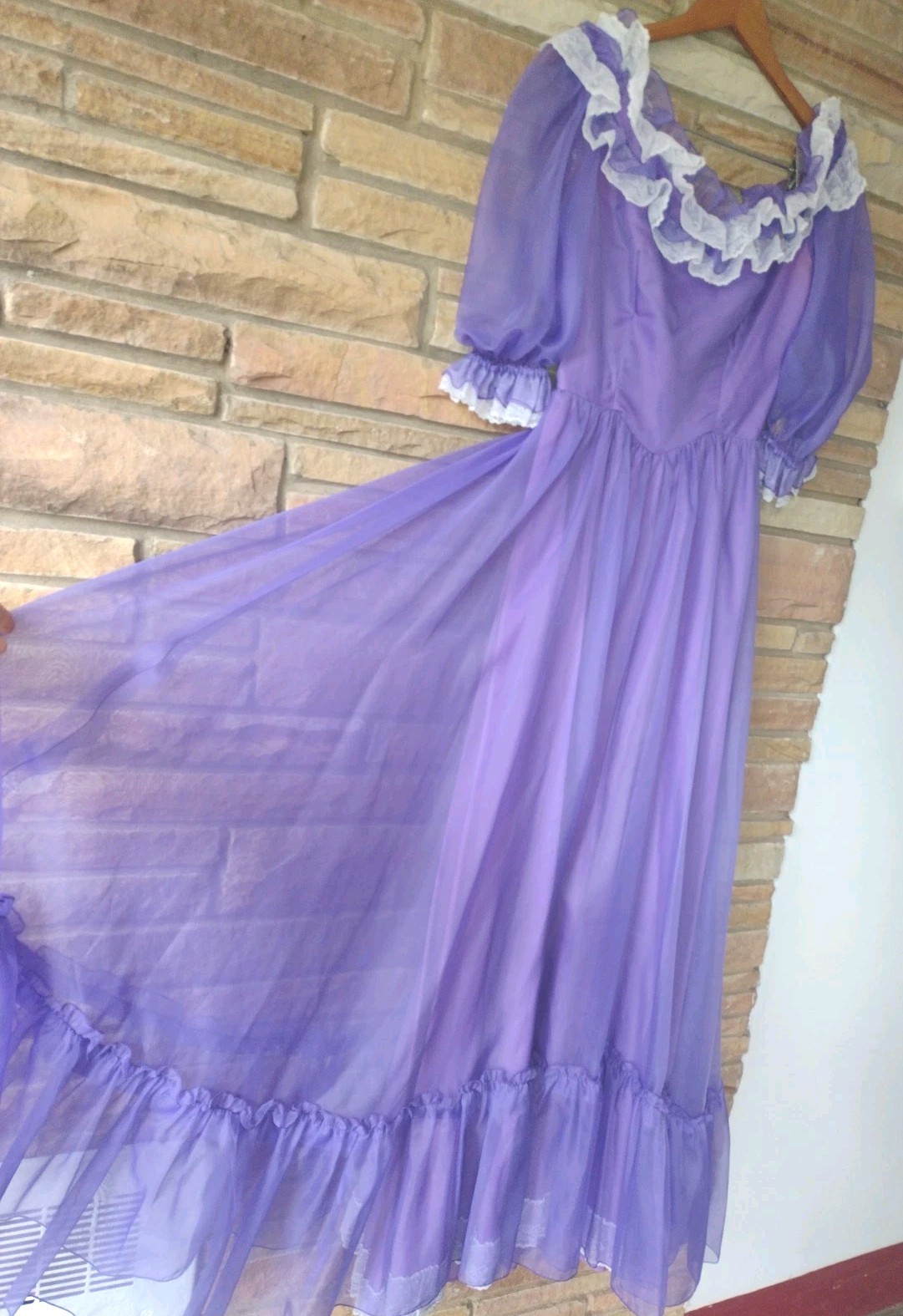 Vintage 70s Purple Chiffon Prairie Gown Lace Ruffles Satin Lining Formal Sz S