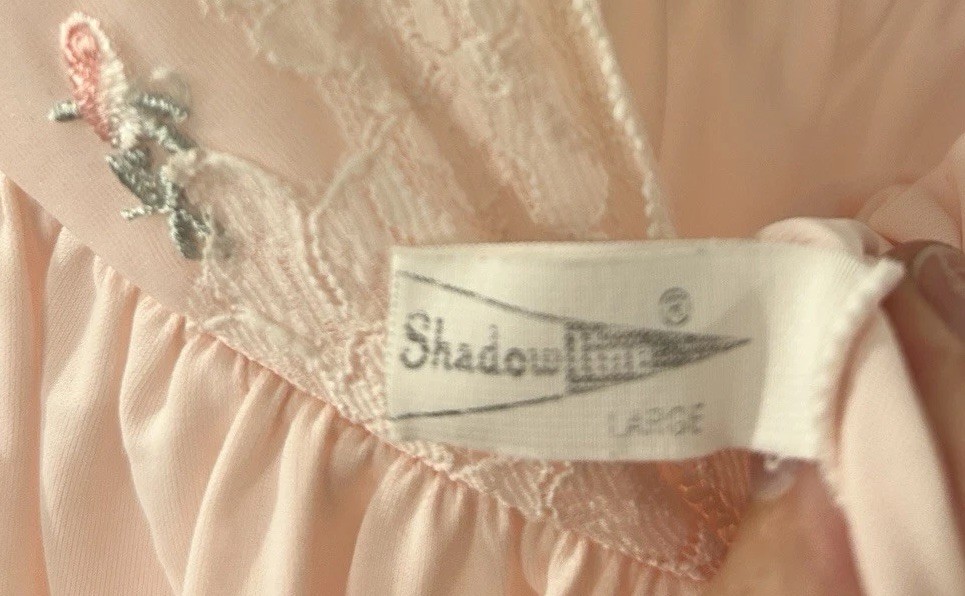Vintage 2 Piece SHADOWLINE Pink Lace PEIGNOIR Robe (M) And Nightgown (L) Set