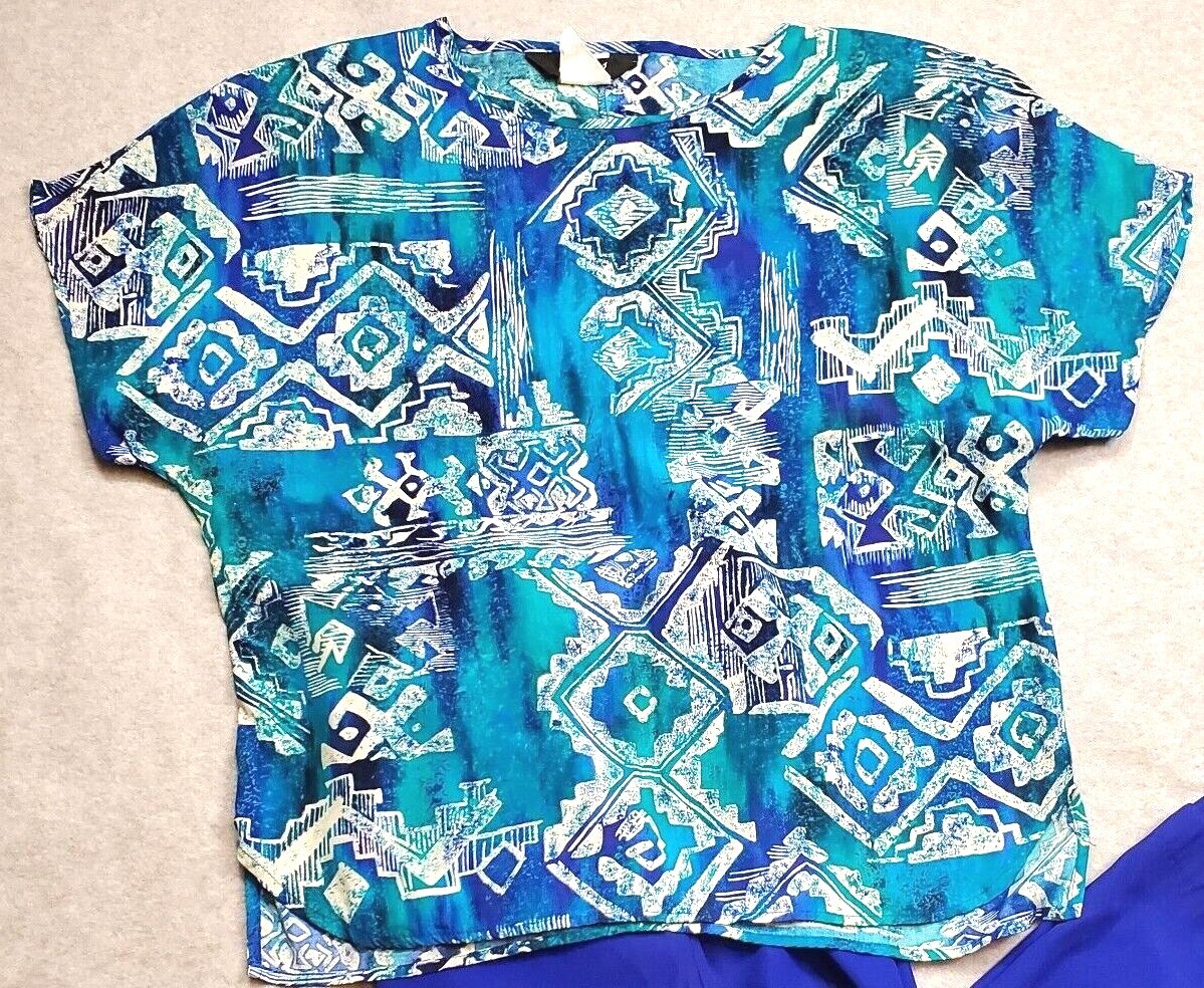 Vintage Options Melrose Womens Size Medium Blouse Rayon SS Blue Rn 56595