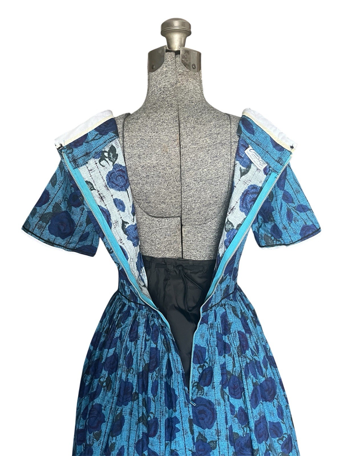 Vintage 1950’s Jewel Tone Blue Rose FULL SKIRT Party Rockabilly Easter Dress