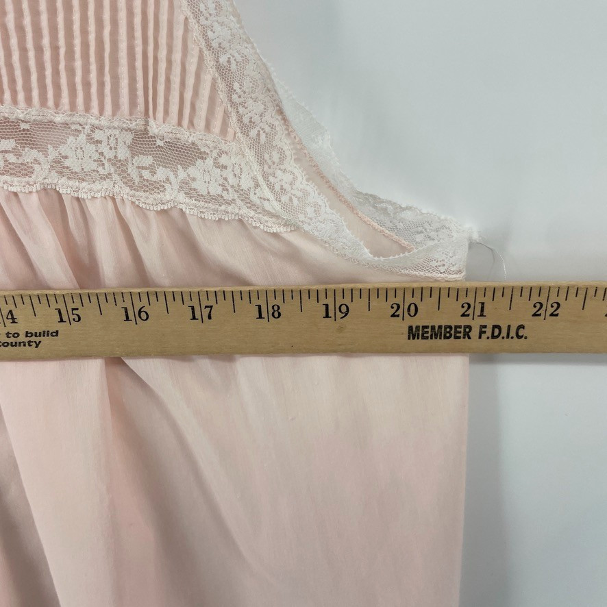 Vintage BARBIZON Nightgown L Pink Babydoll Sleeveless Lace Trim Pintucks Cottage