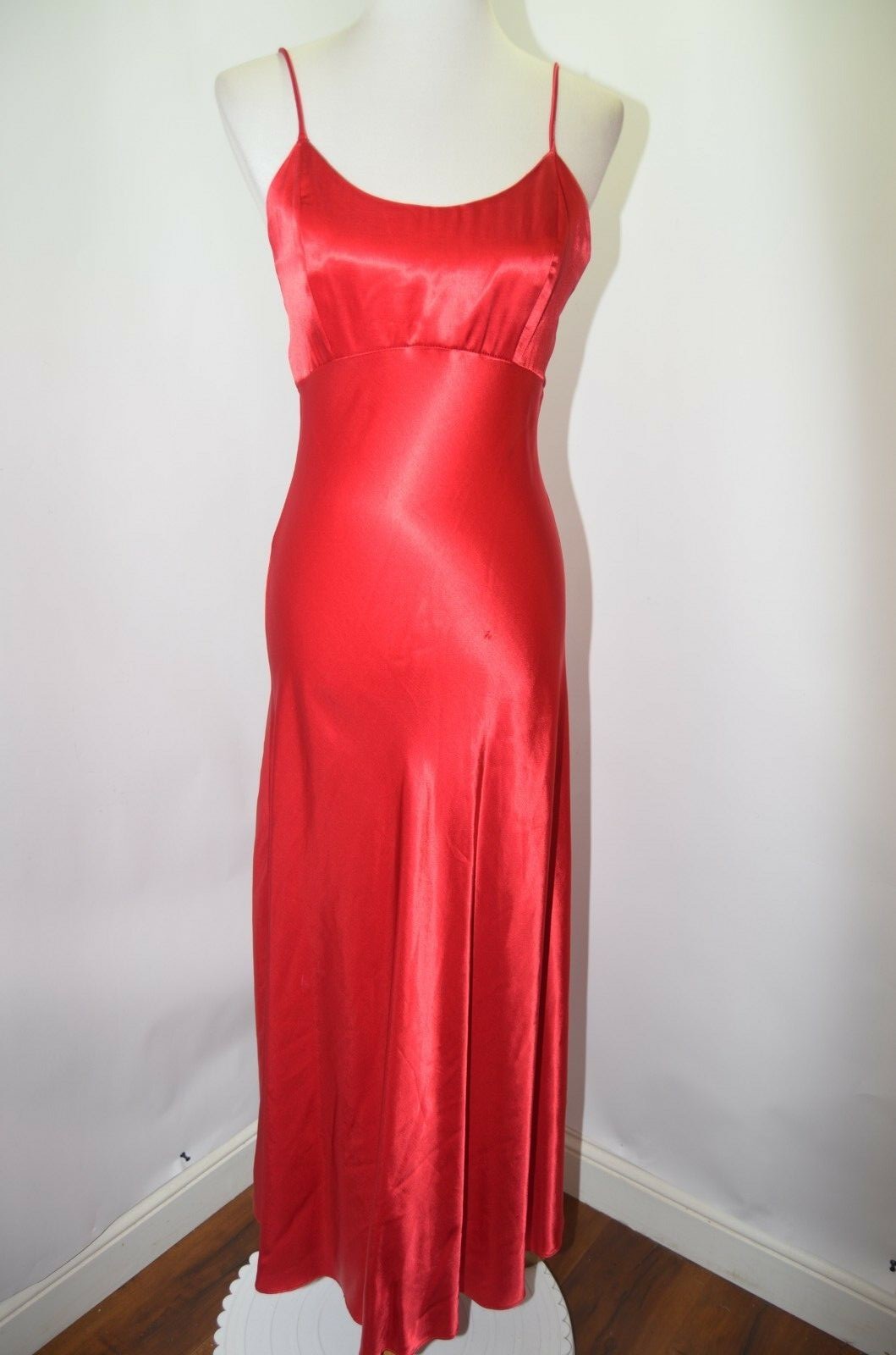 VTG Hampton Nites Solid Red Silky Slip Cocktail Party Dress Womens 6 USA Made