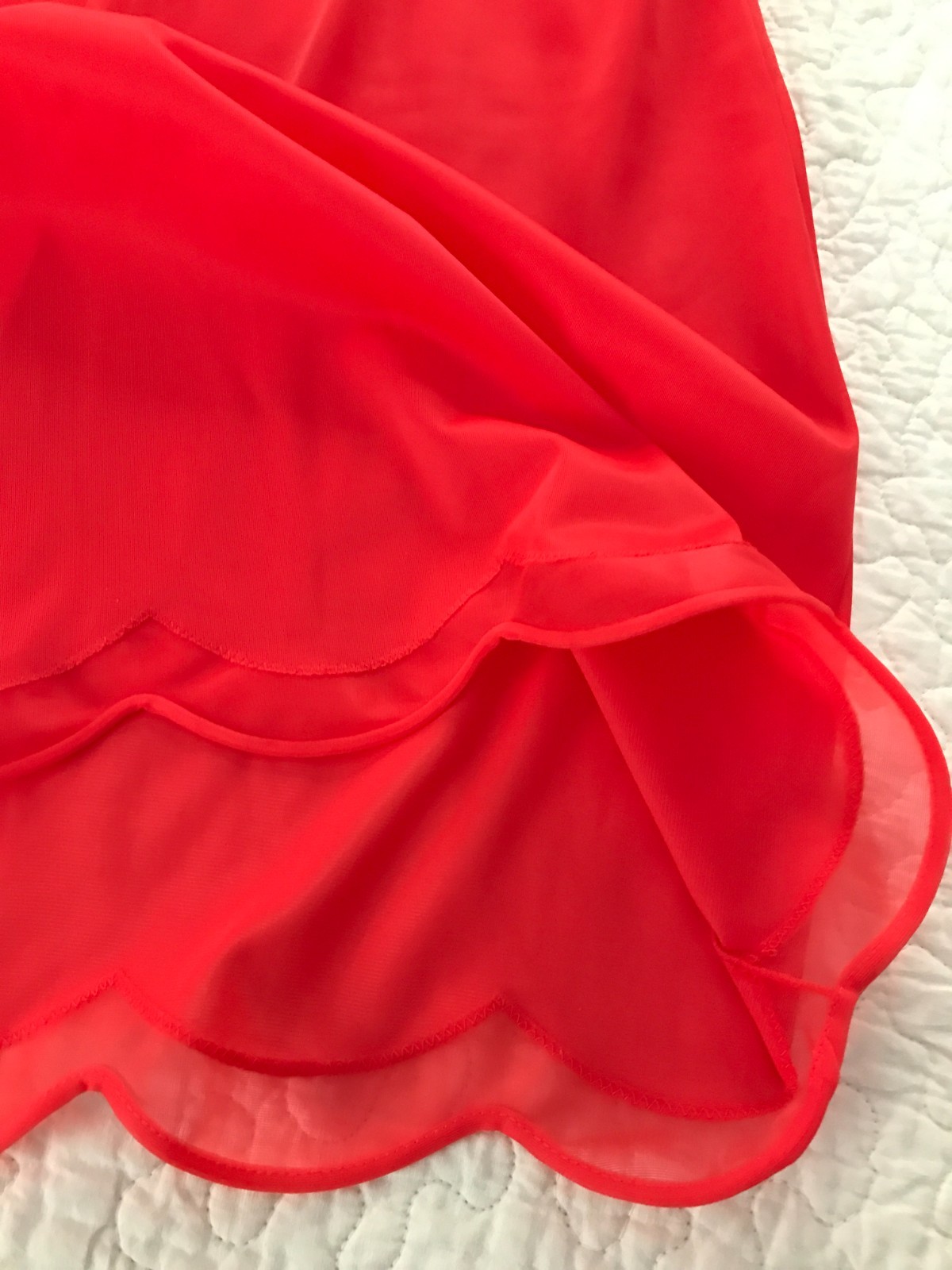 VINTAGE Sz Small 1960’s VANITY FAIR Tricot Nylon CORAL HALF SLIP ~ PILLOW TAB