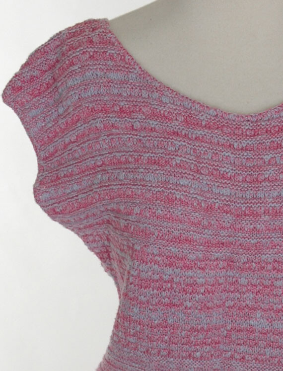 Vintage 1980s SMALL Pastel Pink & Baby Blue Stripe Spring Knit Nubby Sleeveless