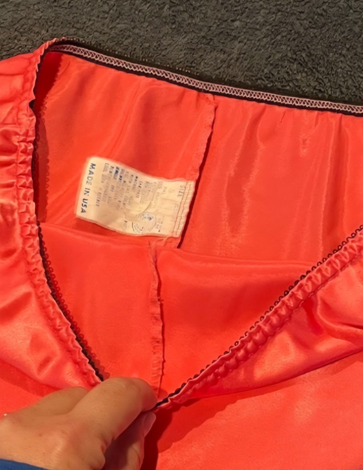 Vintage Union Made Women’s Size Medium Red/Orange Satin Nightgown Shorts