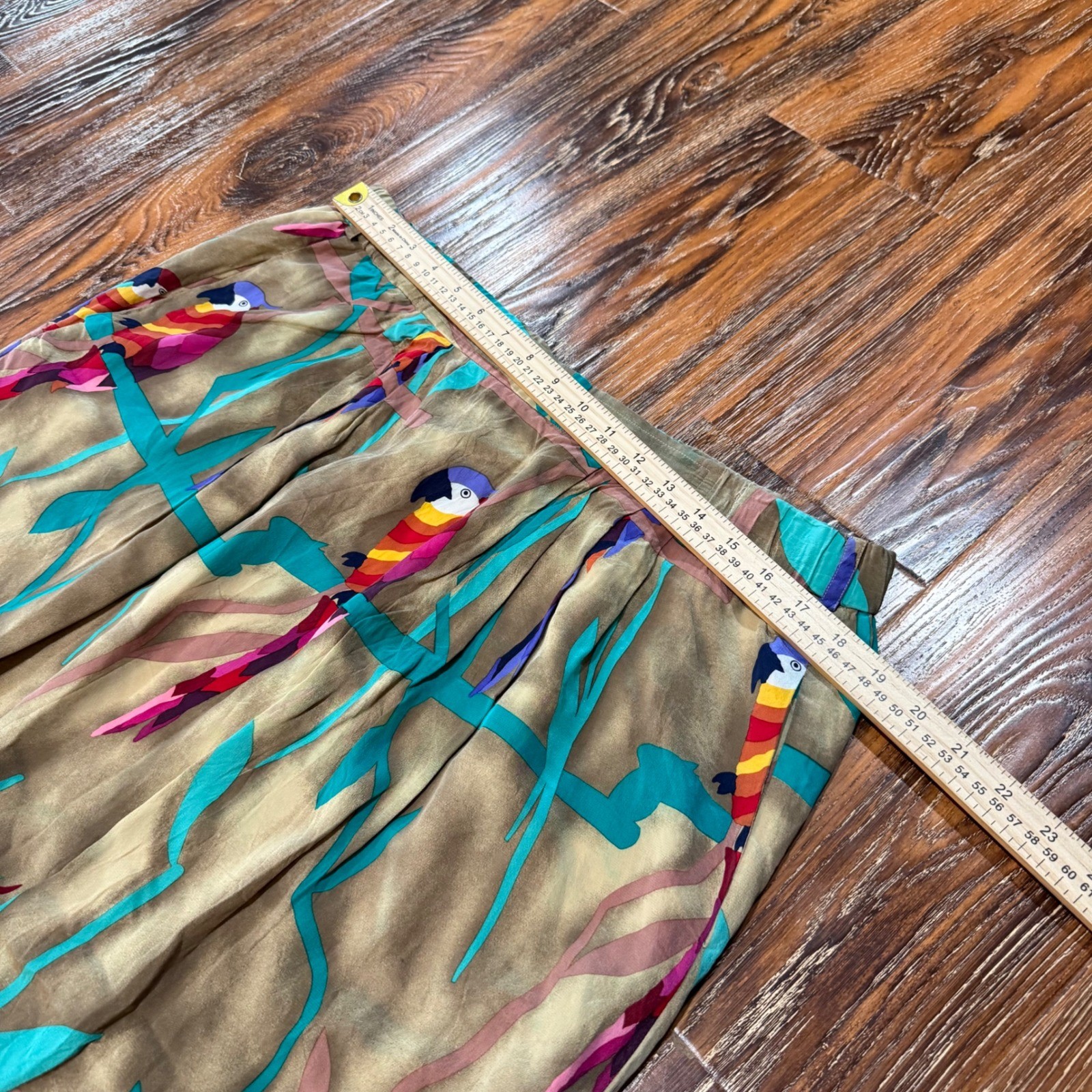Vintage 100% Silk Ann May Women Size 14 Parrot Print Midi Skirt Tan Teal