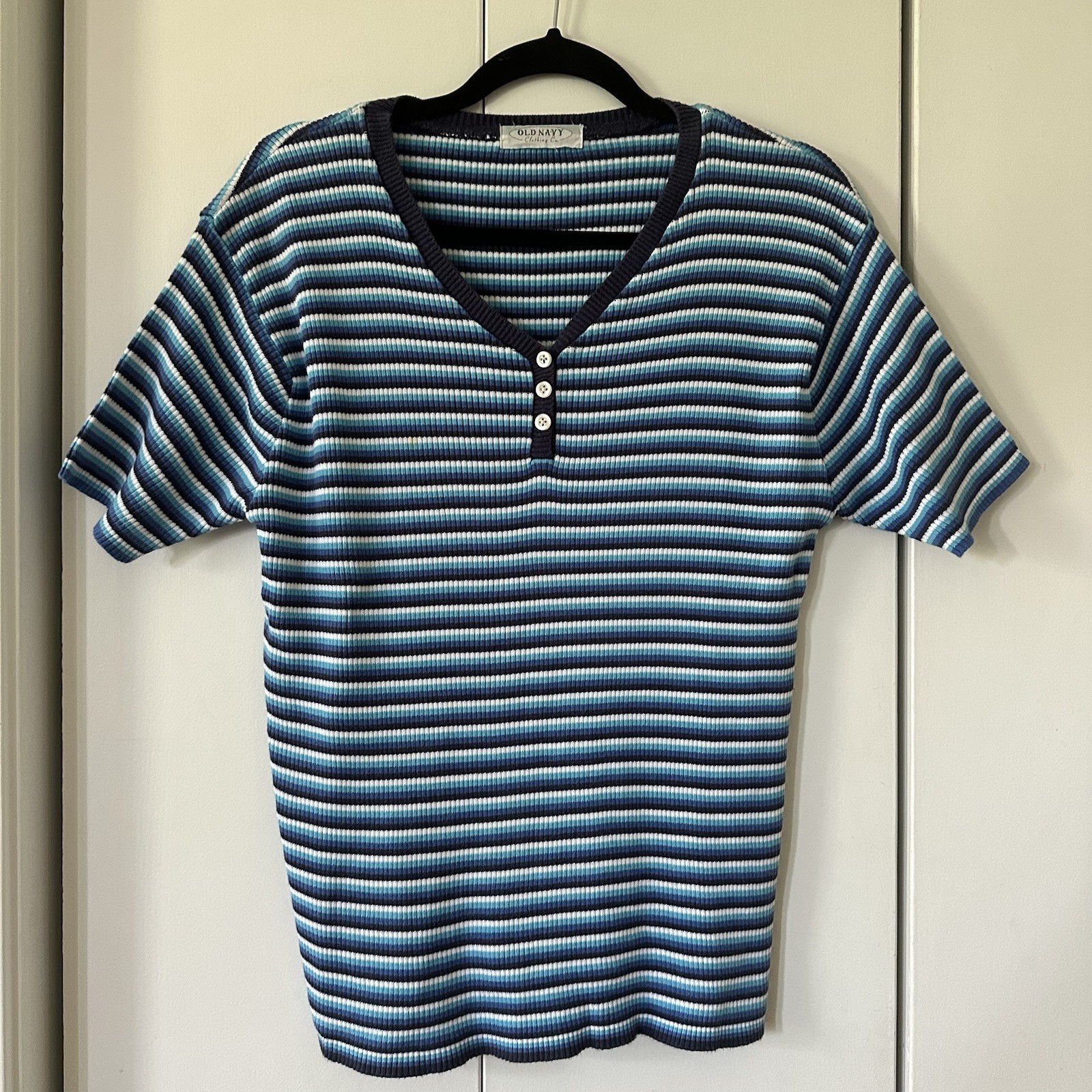 Vintage 90s/Y2K Cotton Blend Blue Striped Buttons T-Shirt from Old Navy M