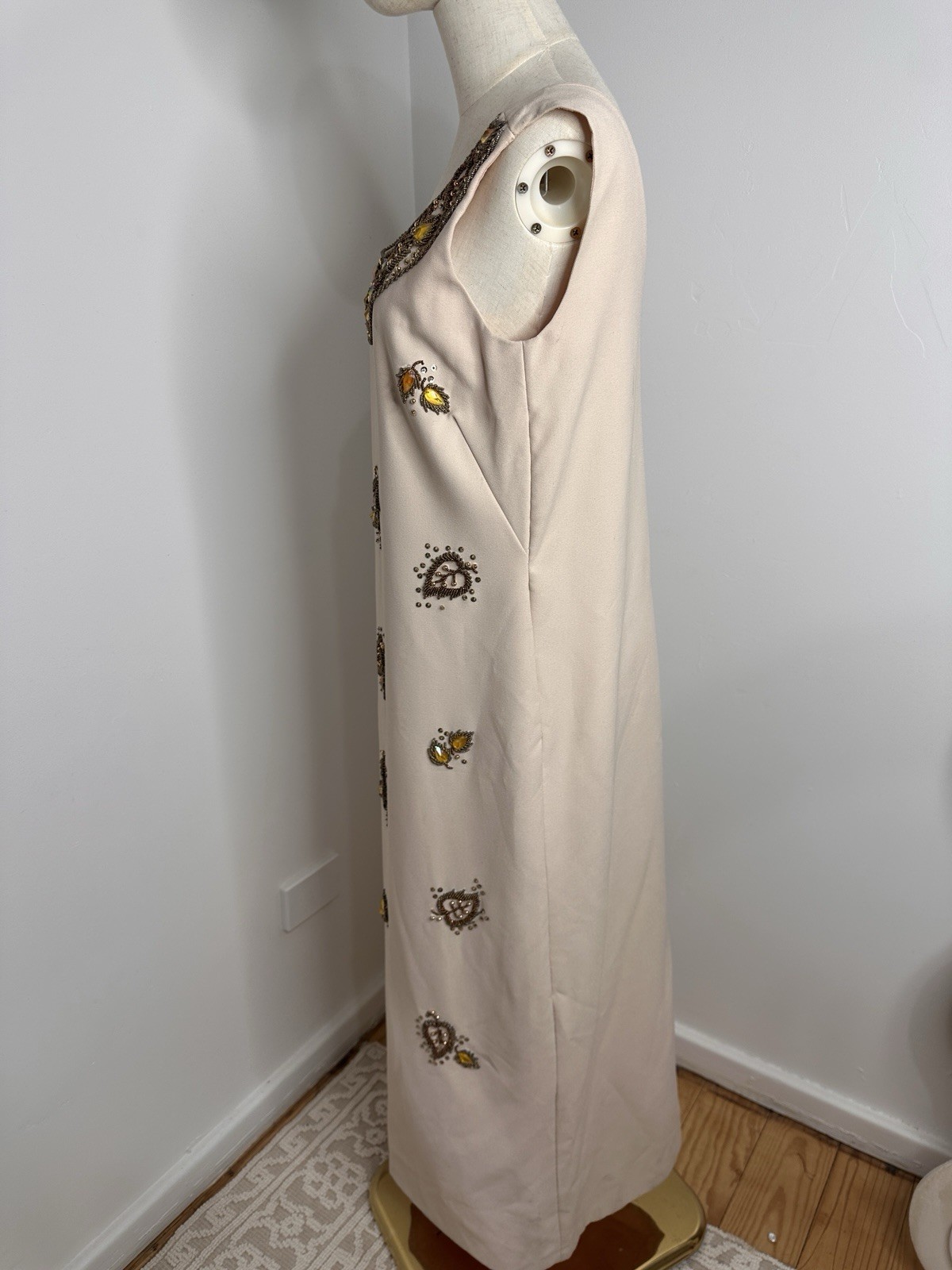 Vintage 50s 60s Sz S / M gold beaded sequin formal evening maxi gown dress party