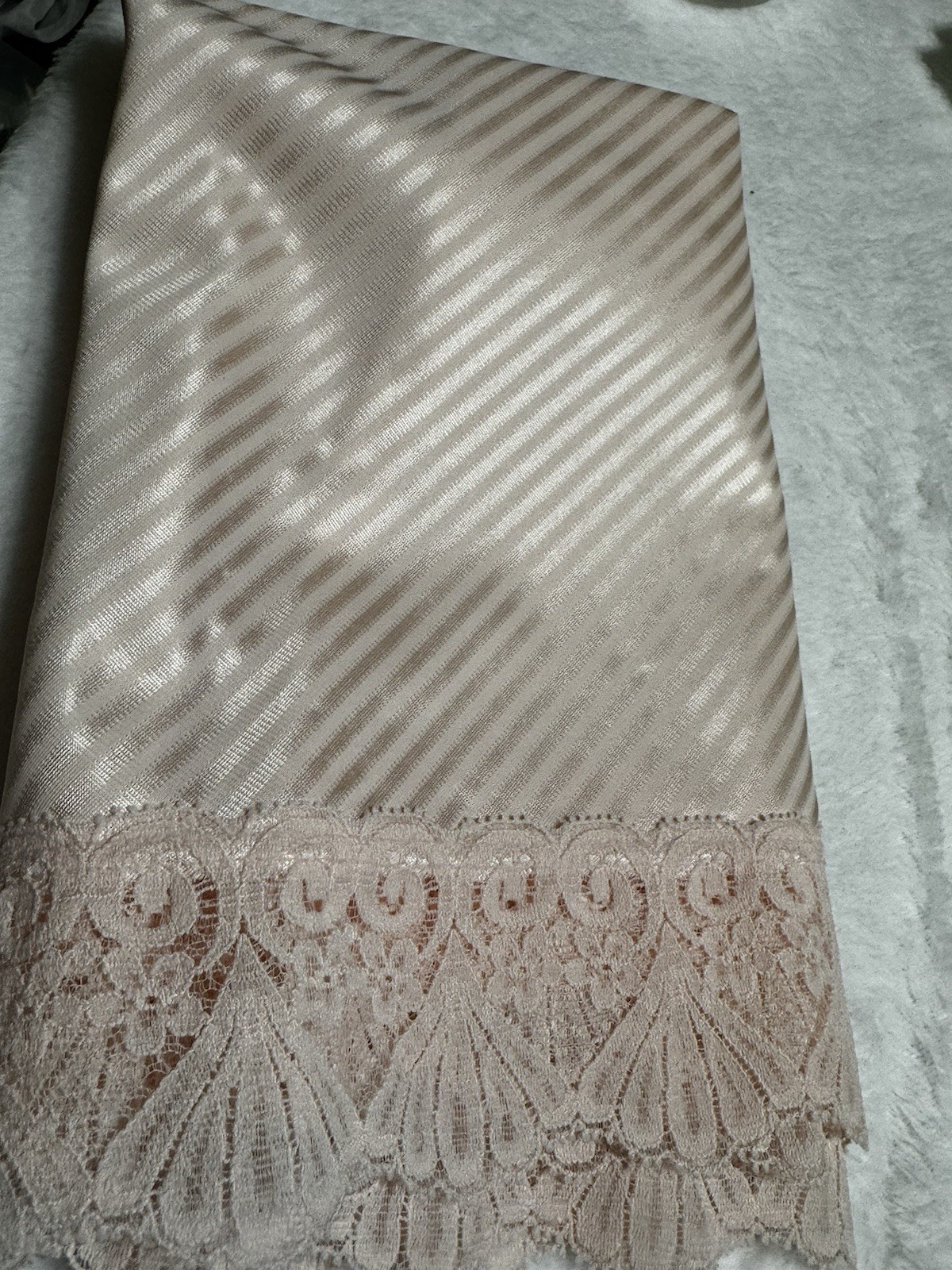 VTG Vanity Fair Pink STRIPES Fancy Lace Hem Nylon W-24-32” EUC Size S/M