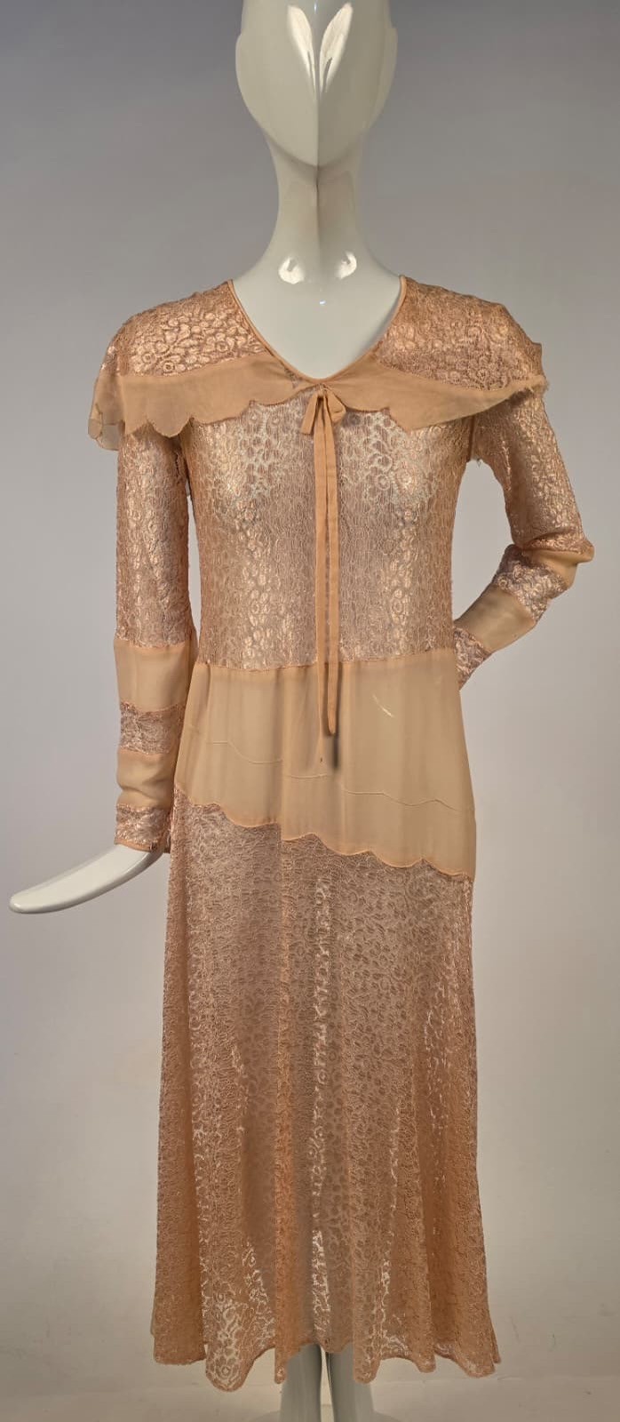 GATSBY 1920’S SILK CHIFFON + SILK LACE DRESS W SCALLOP DETAIL