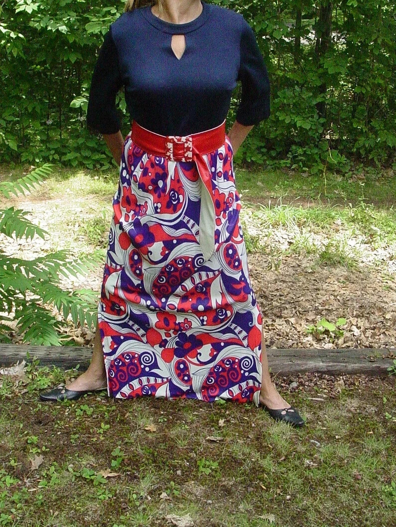 Vintage Dress Psychedelic Keyhole Maxi Dress M late 60s or early 70’s