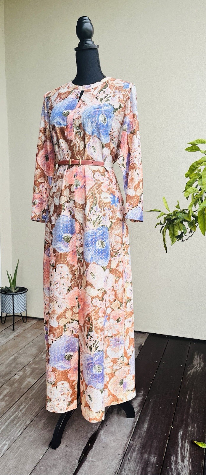Vintage 70s Maxi Dress Long Sleeve Boho – British Lady – Gold Coral Blue Medium