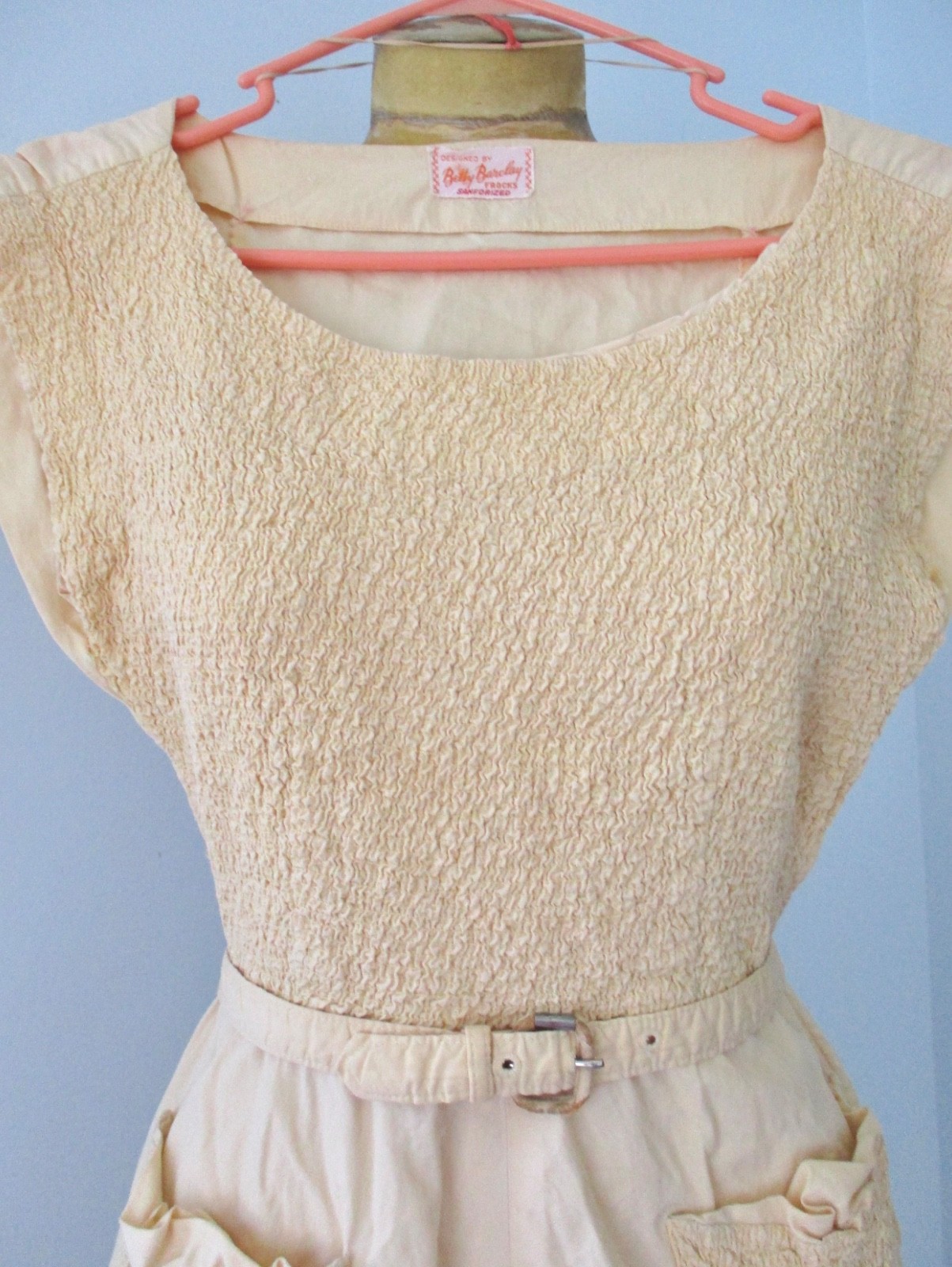 Vtg 40s 50s butter yellow Sanforized cotton dress smocked bodice pockets belt XS