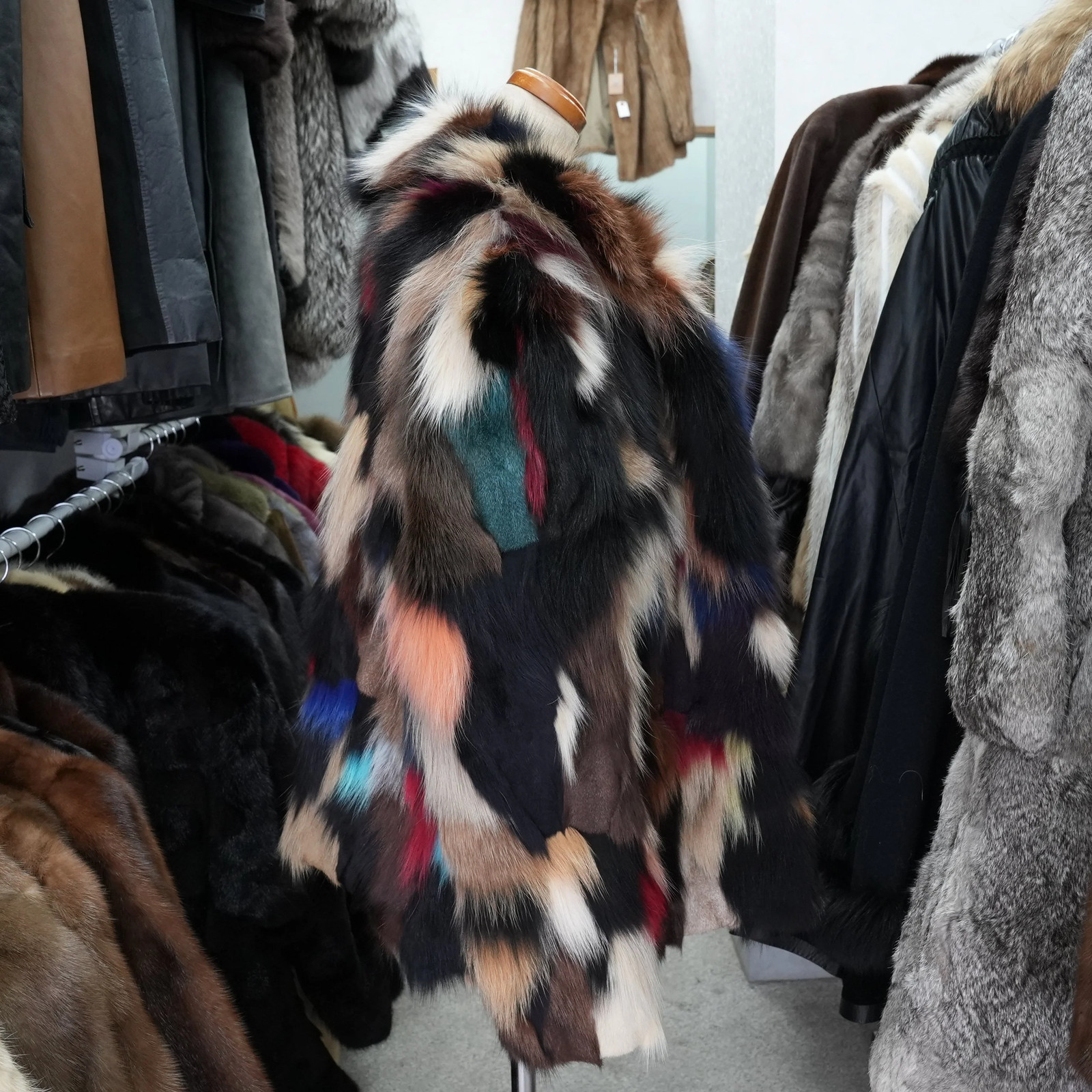 Multicolor Fox Jacket – Genuine Vintage Fur From Japan