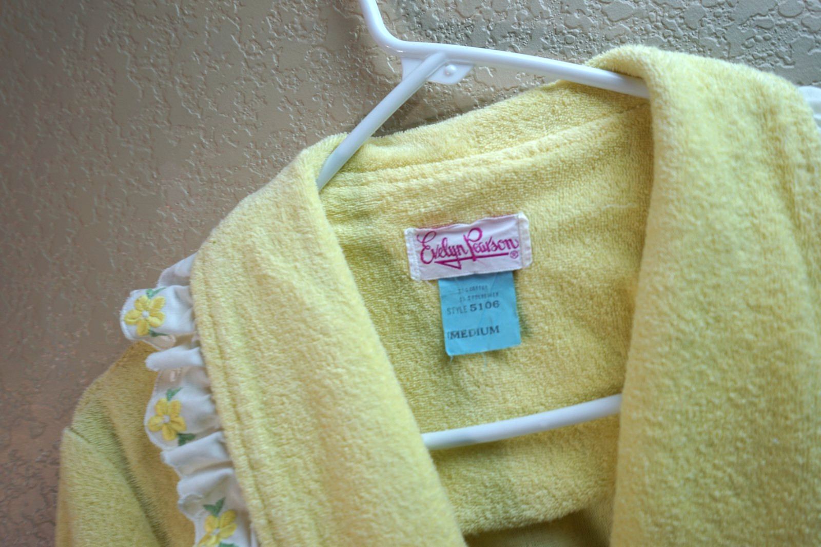 Vintage Evelyn Pearson M Yellow Terry Cloth Robe Medium Floral Ruffle Belted USA
