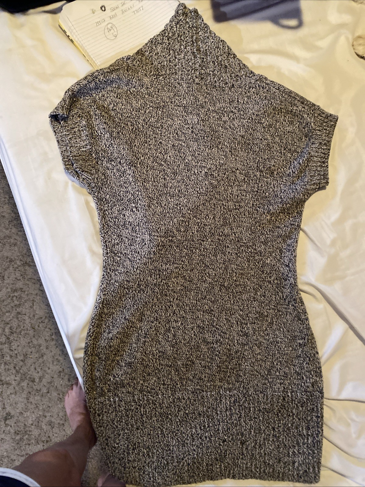 Woman’s Tunic Sweater W/ Drape Neckline . Side Front Zipper Size S Vintage1999