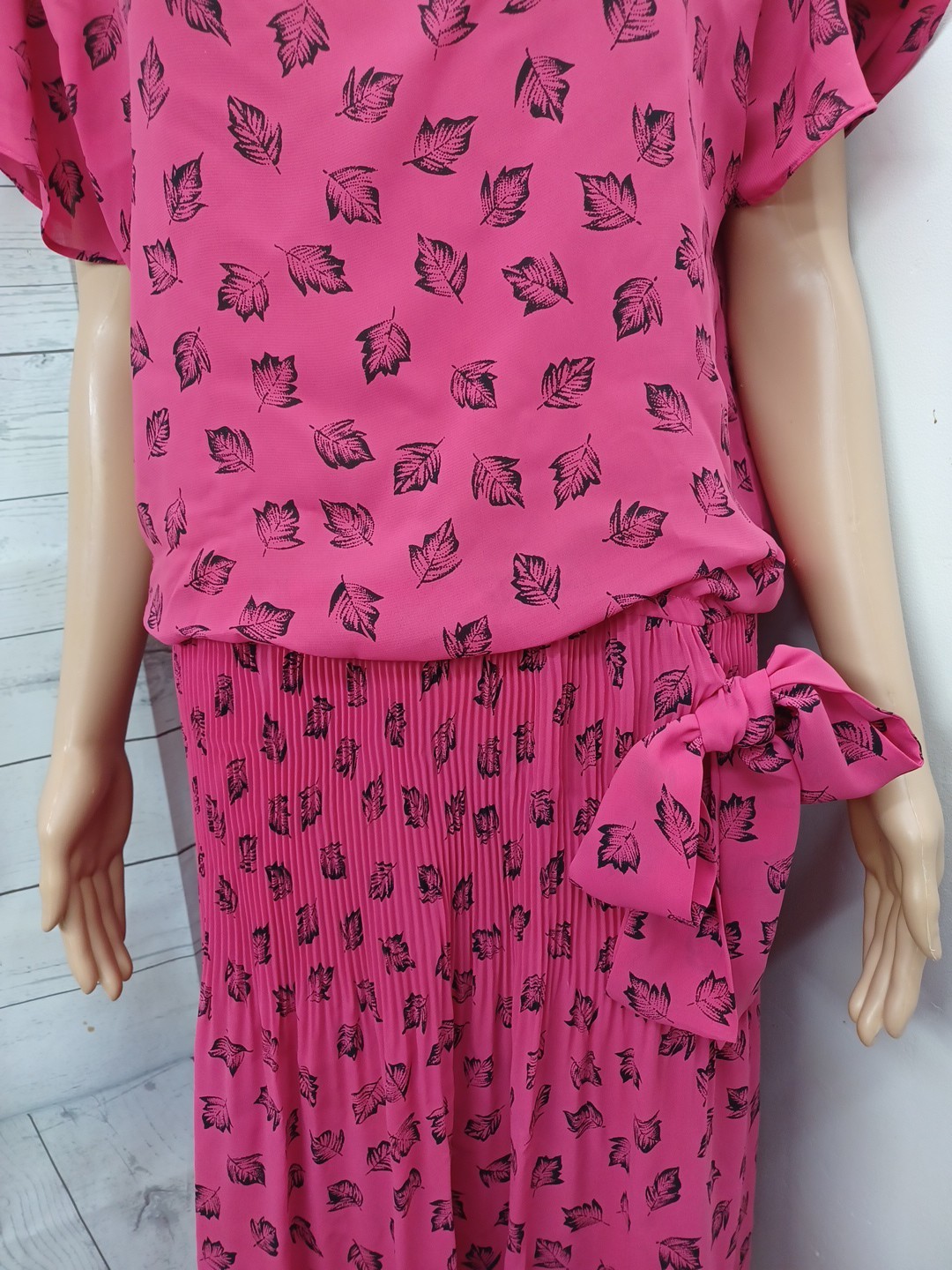 Vtg J.B. Too Pink Dress Floral Leaves Short Sleeves Secretary Drop Waist Sz 16