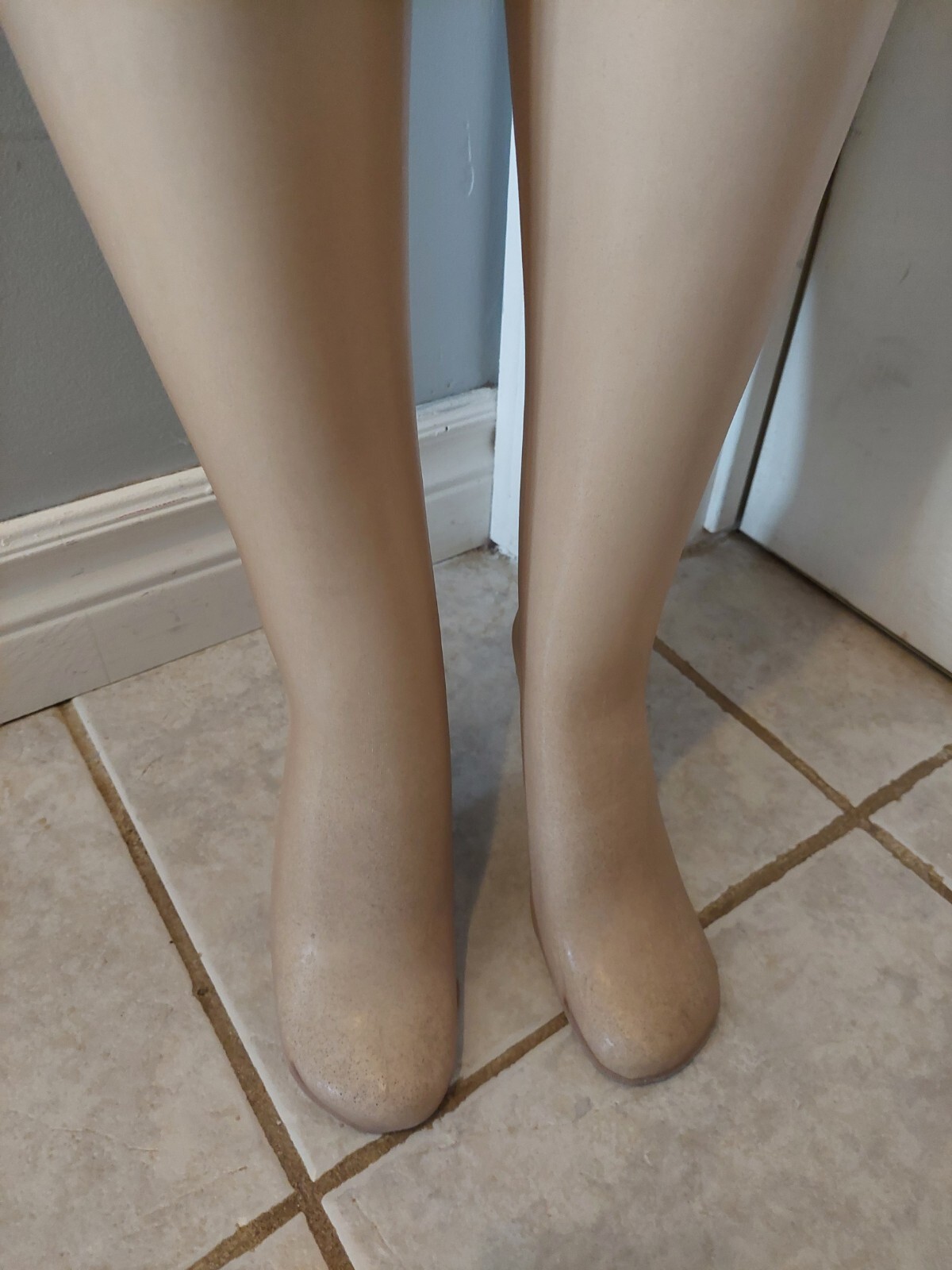 Vintage Pantyhose 🎃 Silks Sensational Nudes 10 Denier Color Nude Size D BDR2