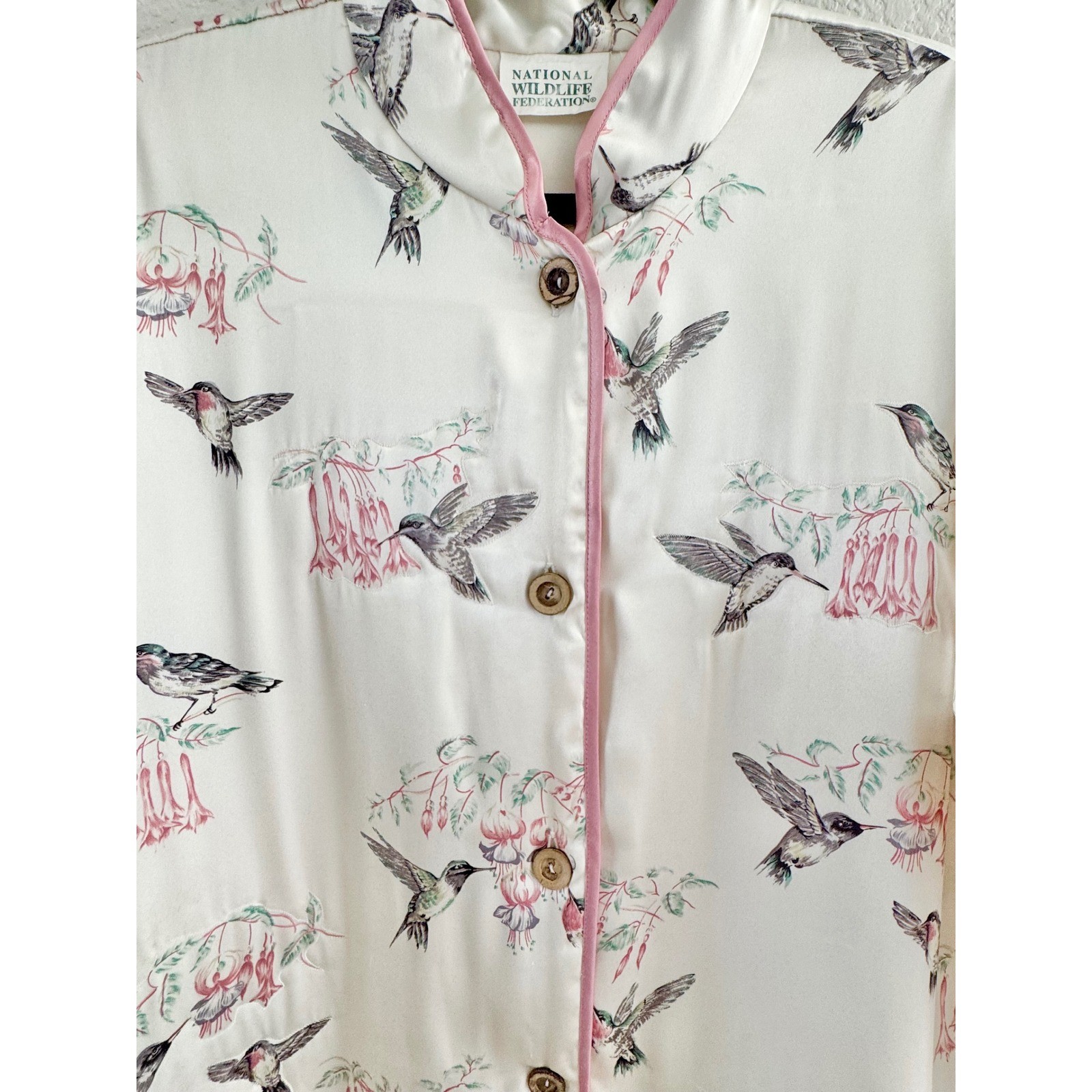 National Wildlife Federation Robe Womens L Cream Pink Hummingbird Vintage Satin