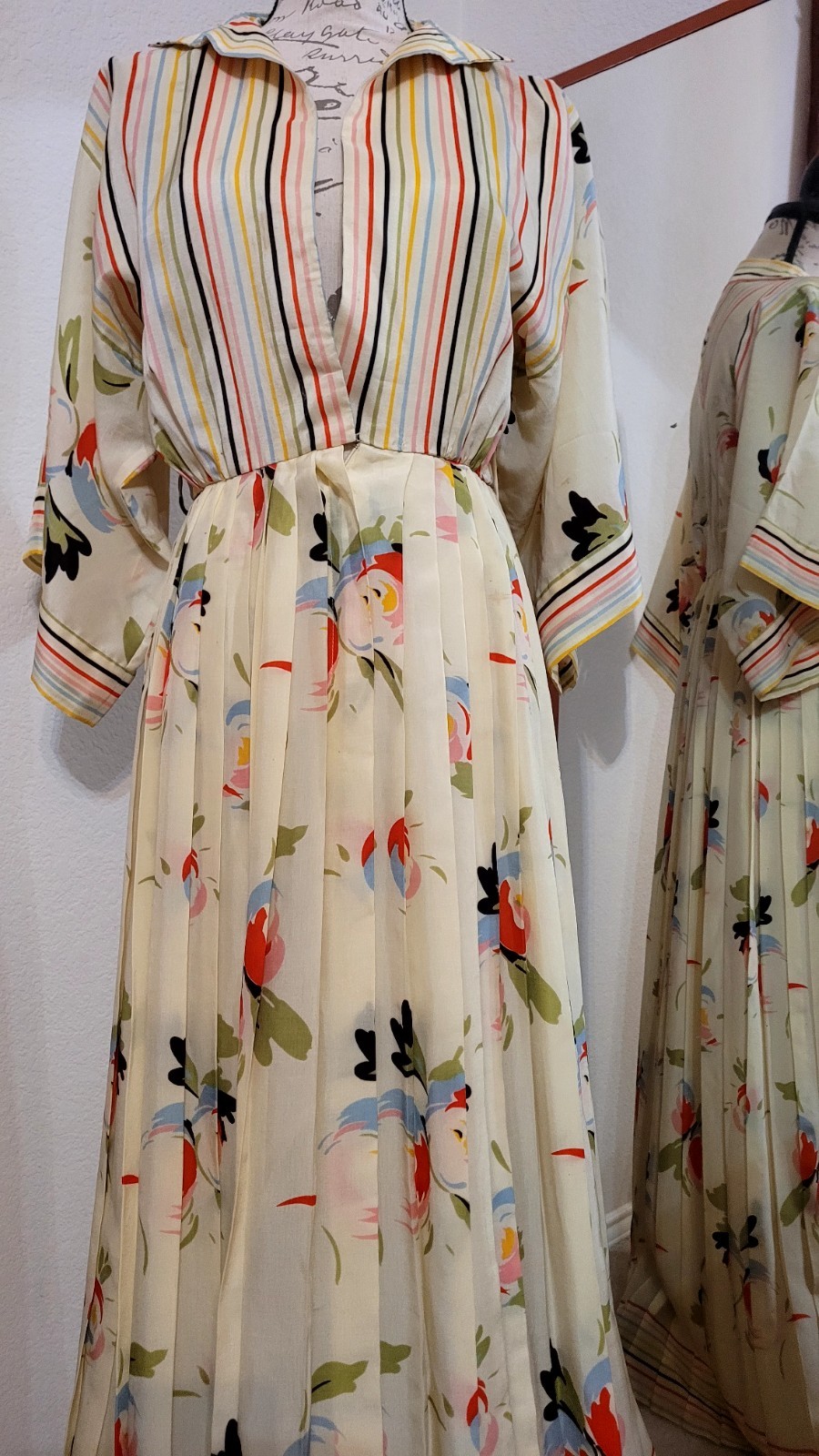 Frank Usher vintage House dress Garden Party? size 38 Small 26W