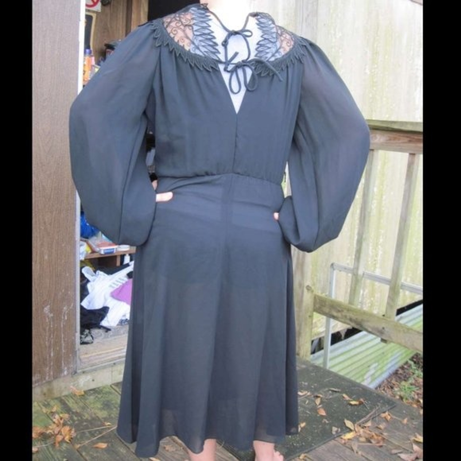 Argent Fille Ltd. Black 7 / 8 Dress Mesh Floral Neck Accent Translucent U.S.A.