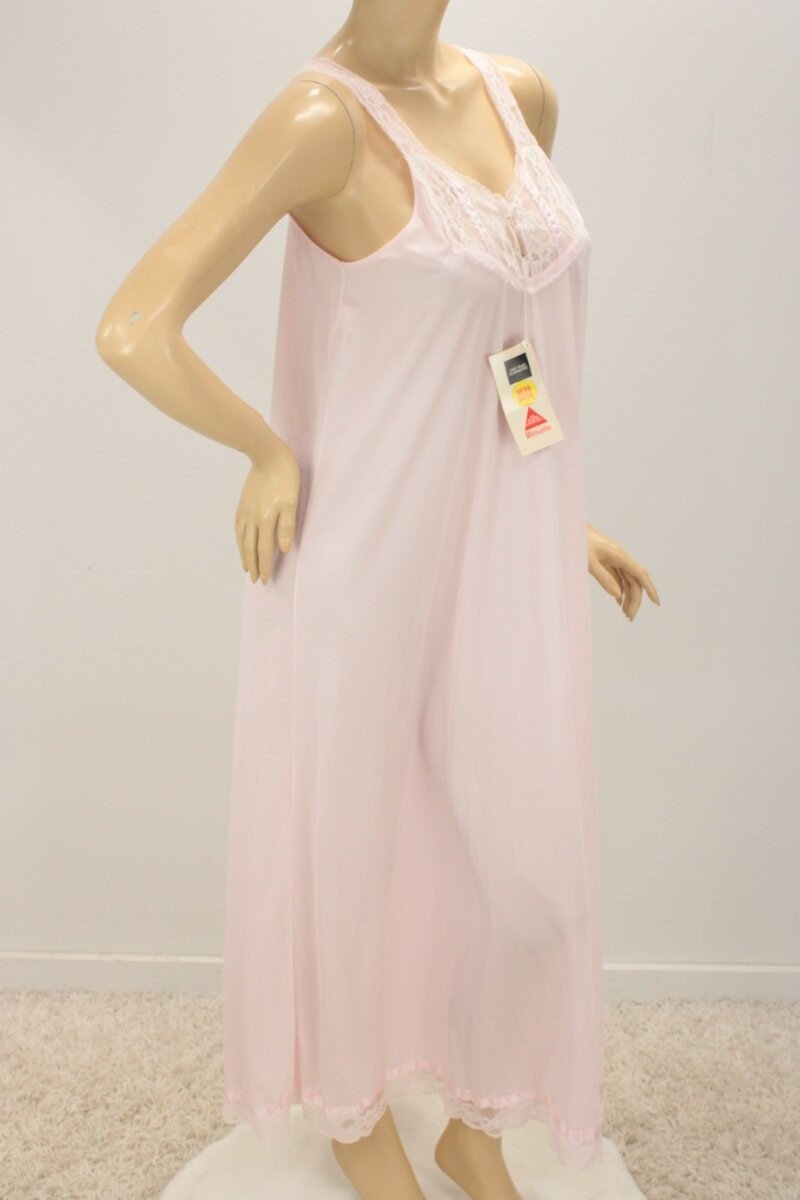 Vtg NWT Texsheen Lingerie Nightgown Medium Pink Nylon Lace Long Nightie Girly
