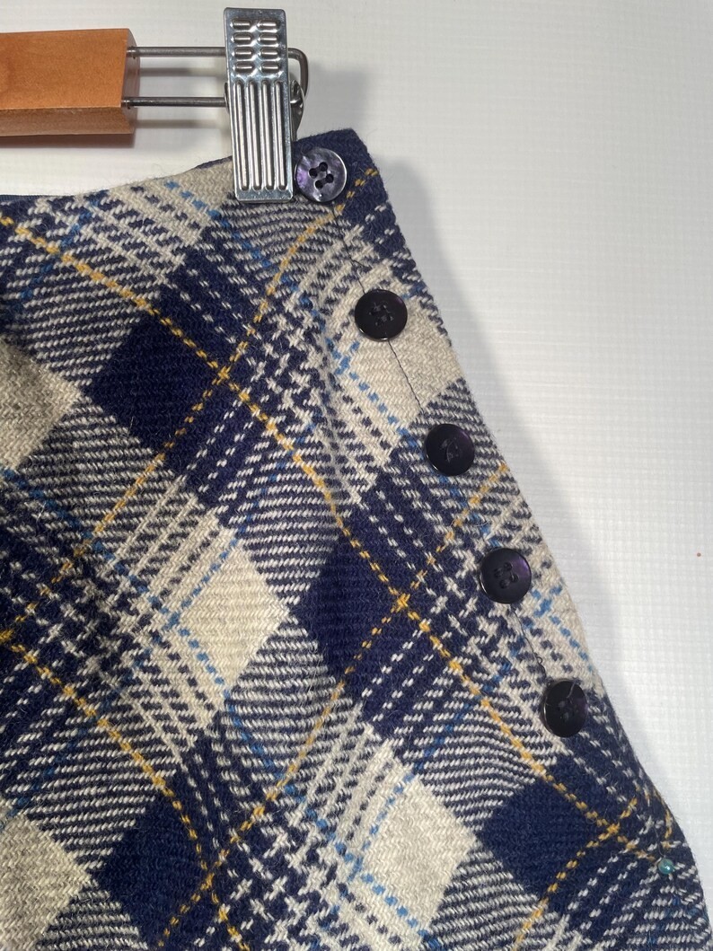 Vintage 1970s Wool Plaid Mini Skirt Size 28 Waist