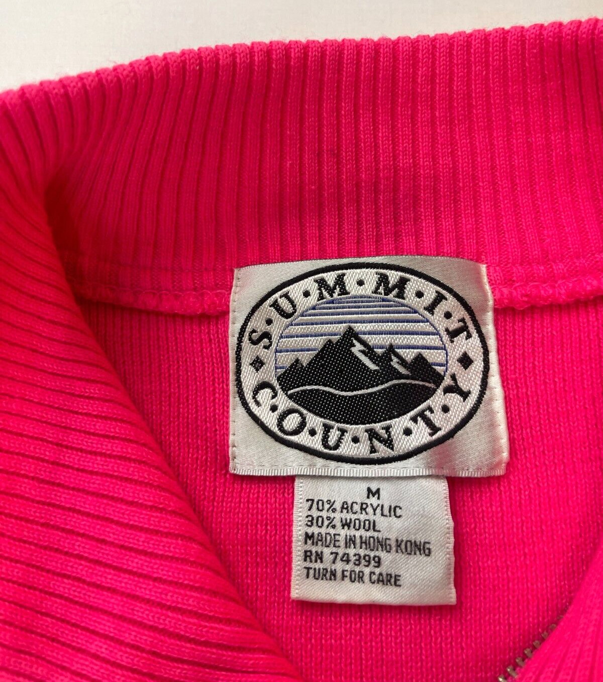 Vintage 1990s Sweater Summit County Women’s Medium Bright Pink Colorful Vtg 90s