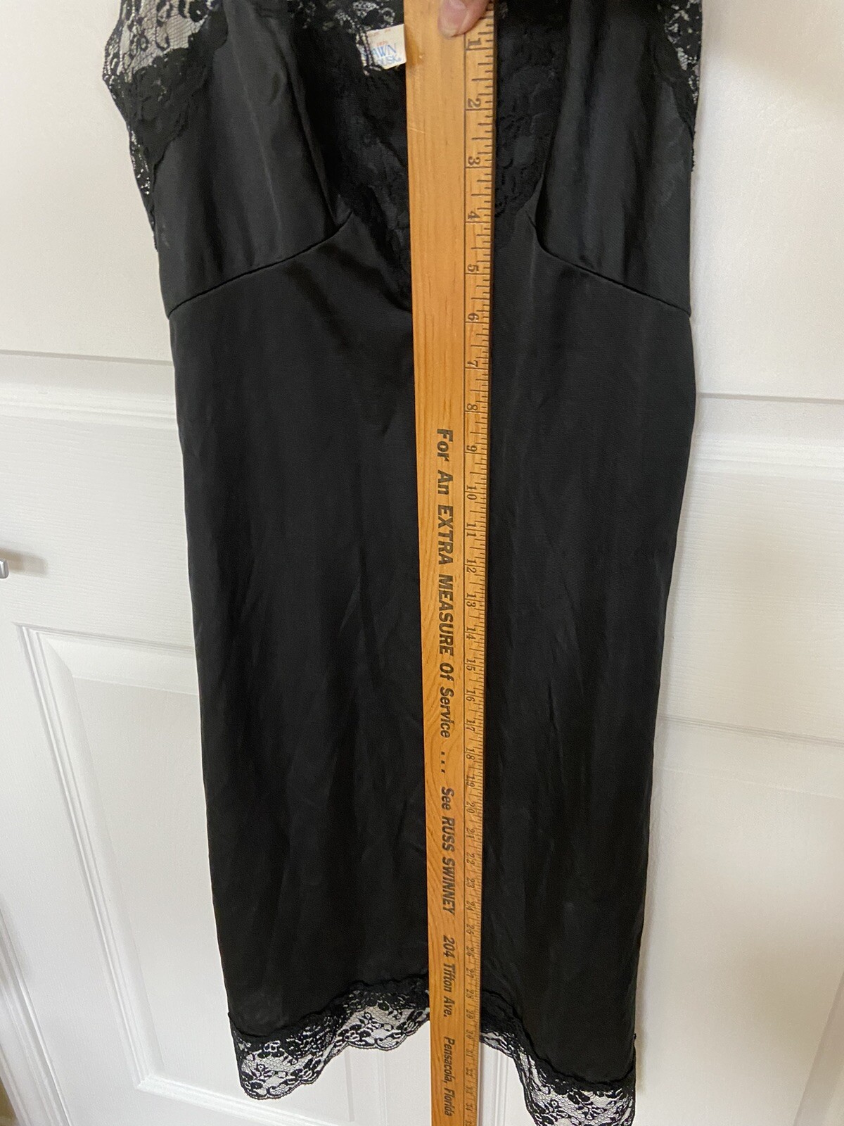 DAWN to DUSK BLACK SIZE 34 FULL SLIP STYLE 1875 Lacey Sexy Vintage