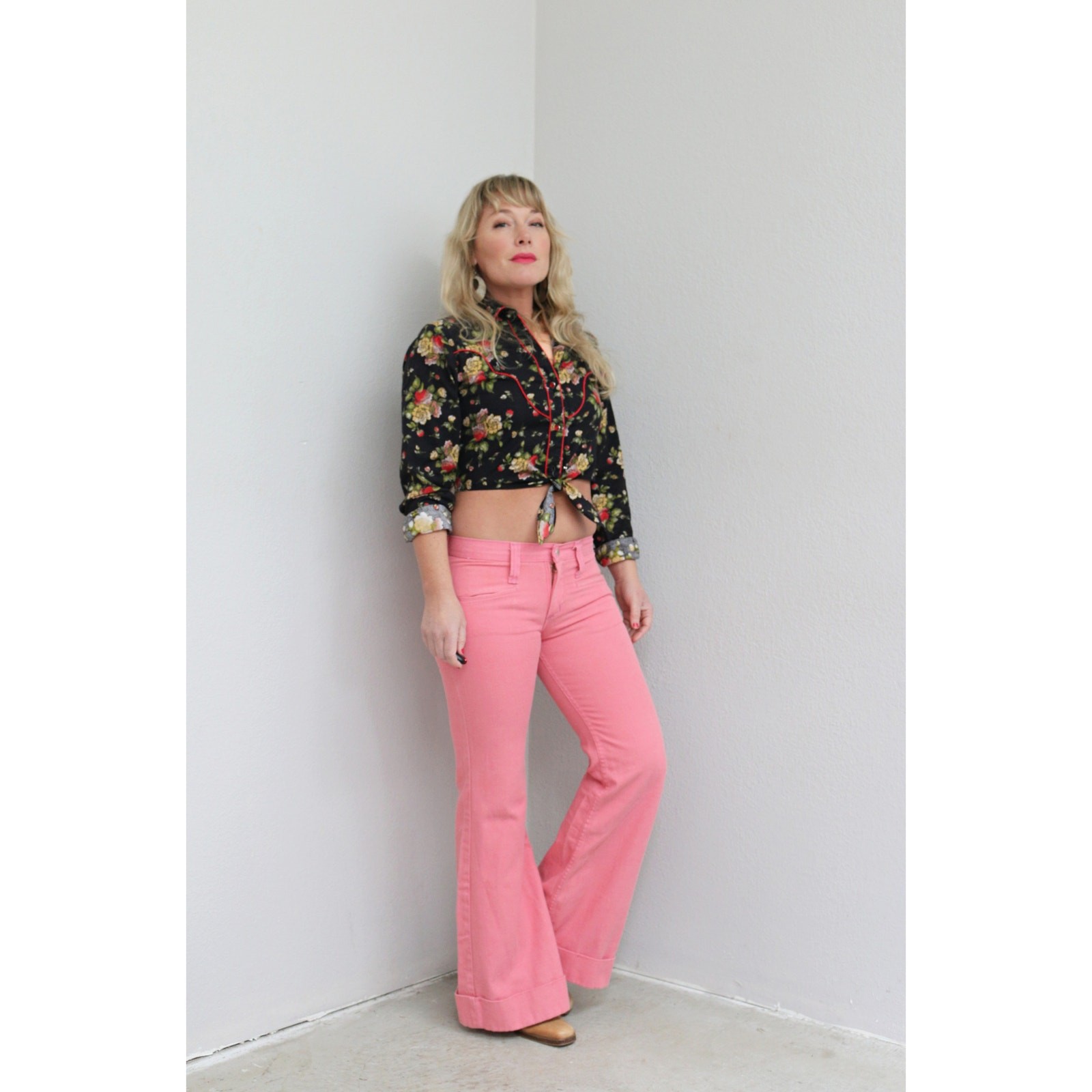 1970’s Vintage Maverick Salmon Pink Low Rise Bell Bottoms Pants ~ Women’s XXS XS