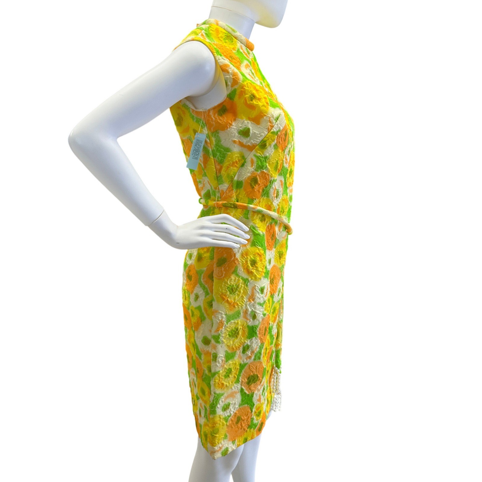 Vintage 60s Sleeveless Mod Floral Shift Dress A Line Quilted High Neck NOS JS