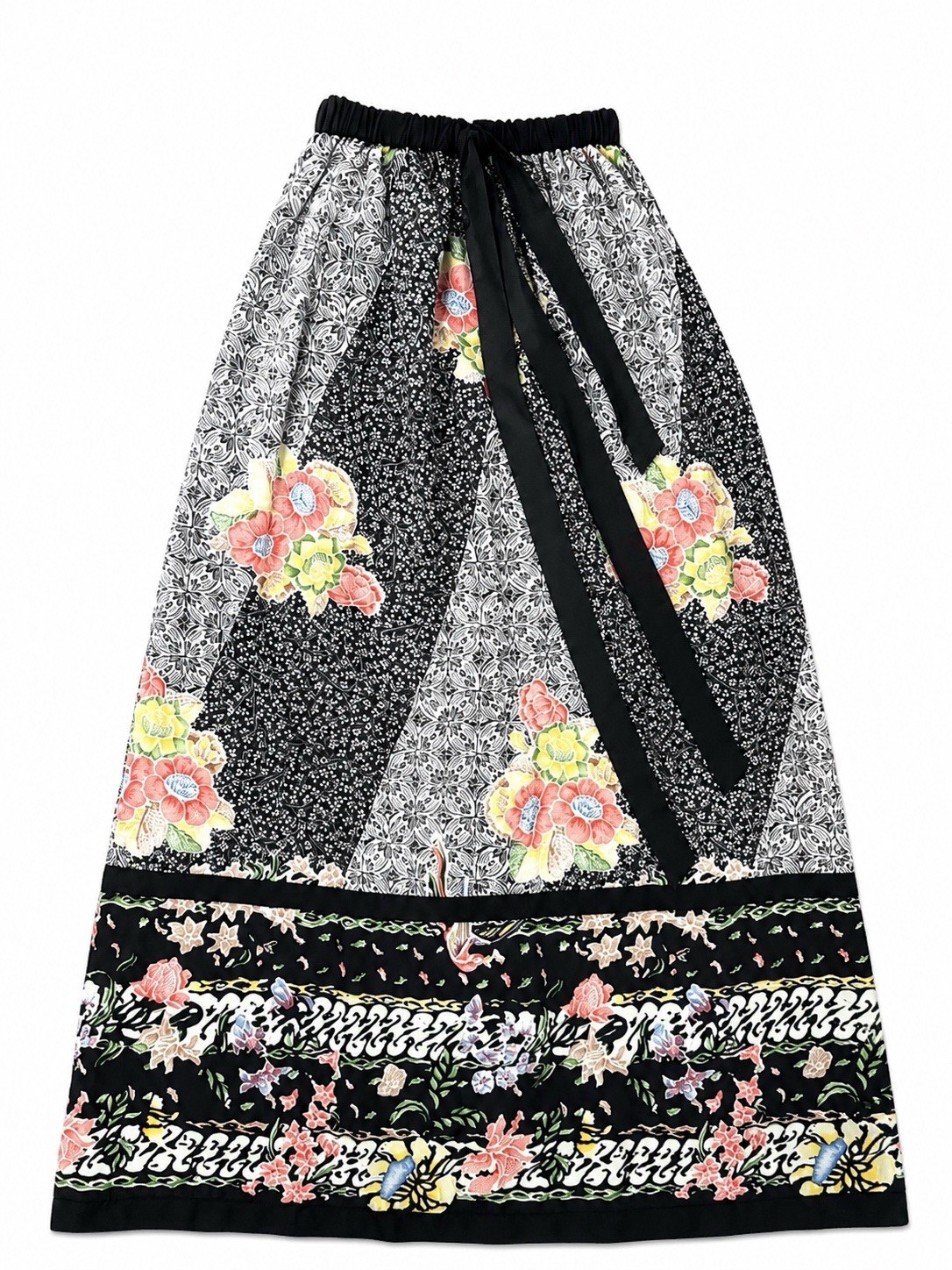 Vintage 1970’s Black Floral Gathered Waist Young Traditions Maxi Long Skirt