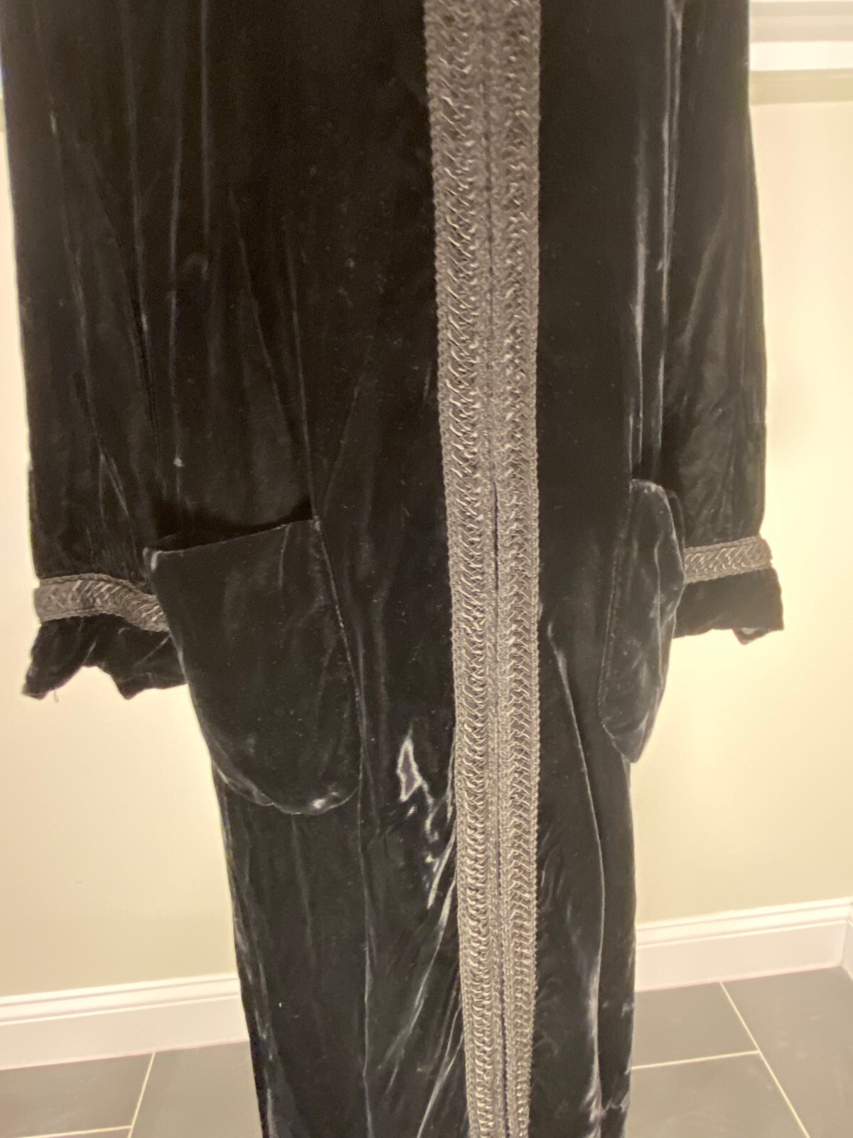 Vintage 1960’s Mr. Mort Stan Herman Black Velvet Robe